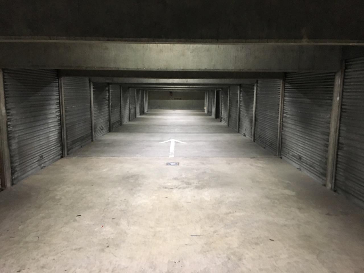Garage privé et sécurisé / Le Grand-Quevilly