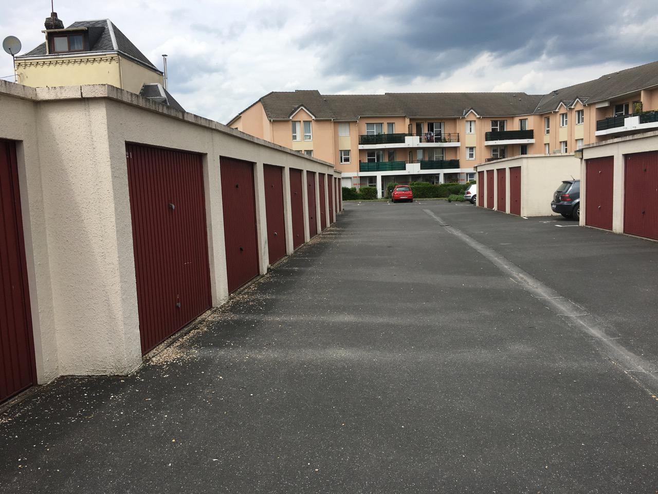 Garage / Box à louer