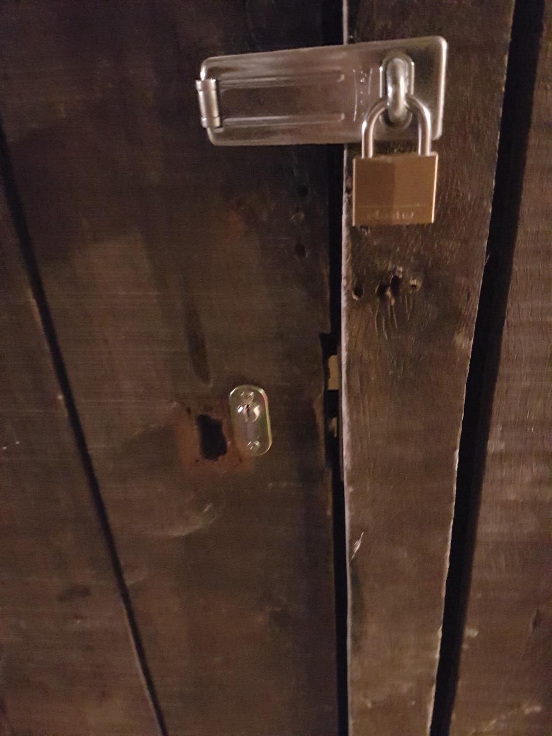 Cave individuelle à louer avec chape de béton