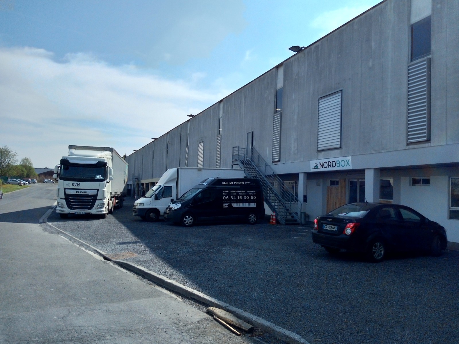 Entrepôt de stockage - 500 m² disponibles dans