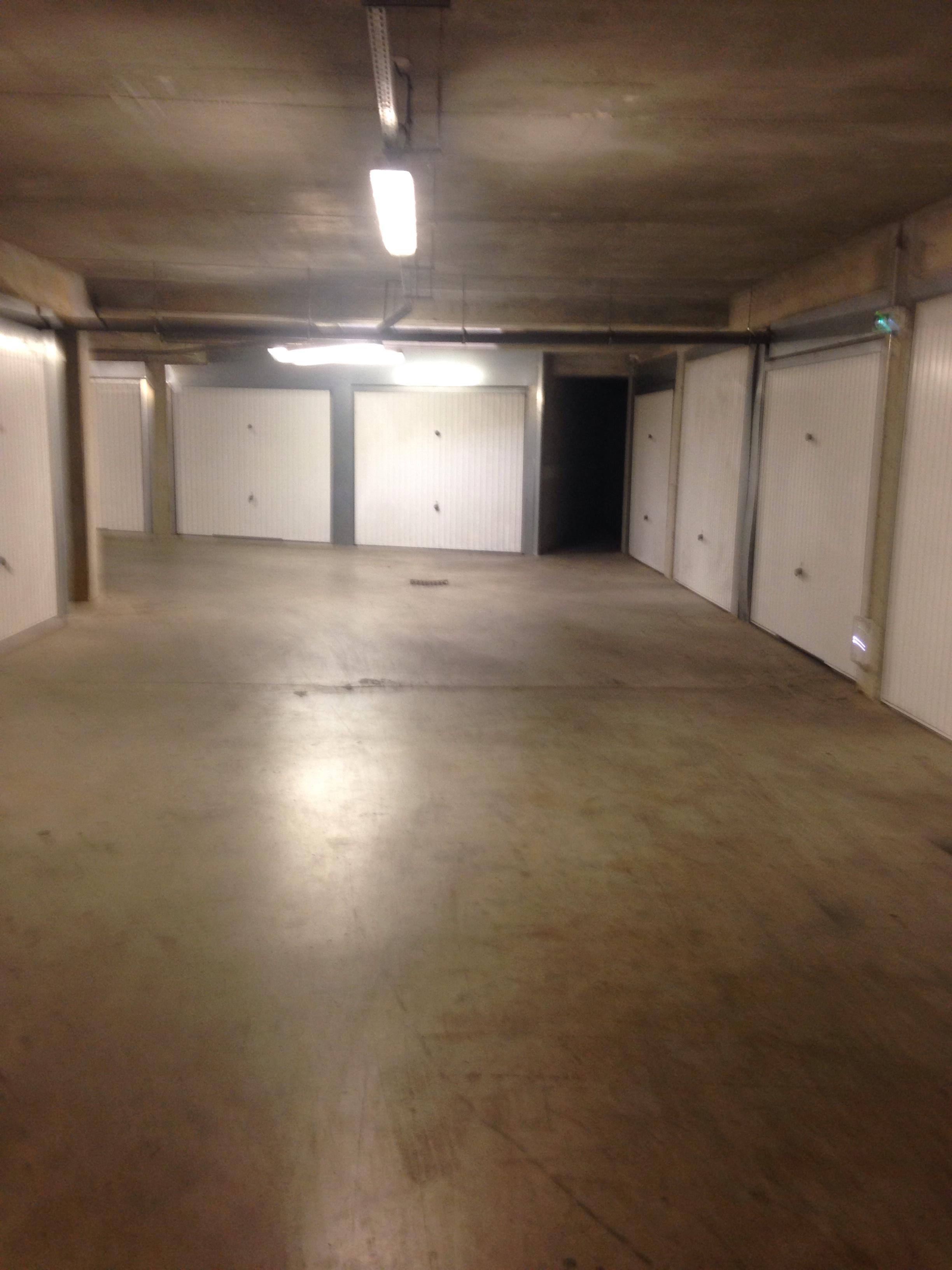 Garage / Box à louer