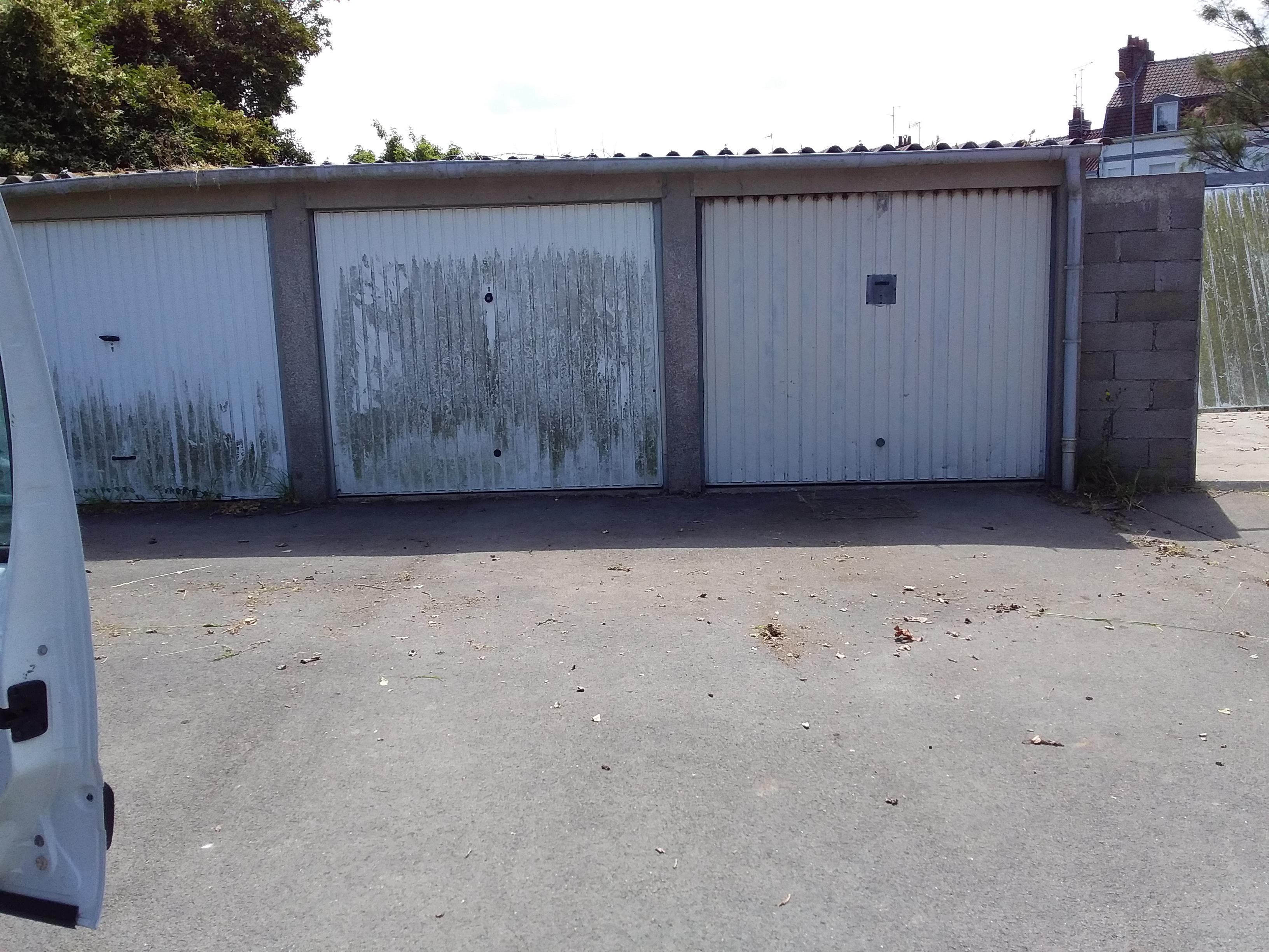Garage convertible en stockage