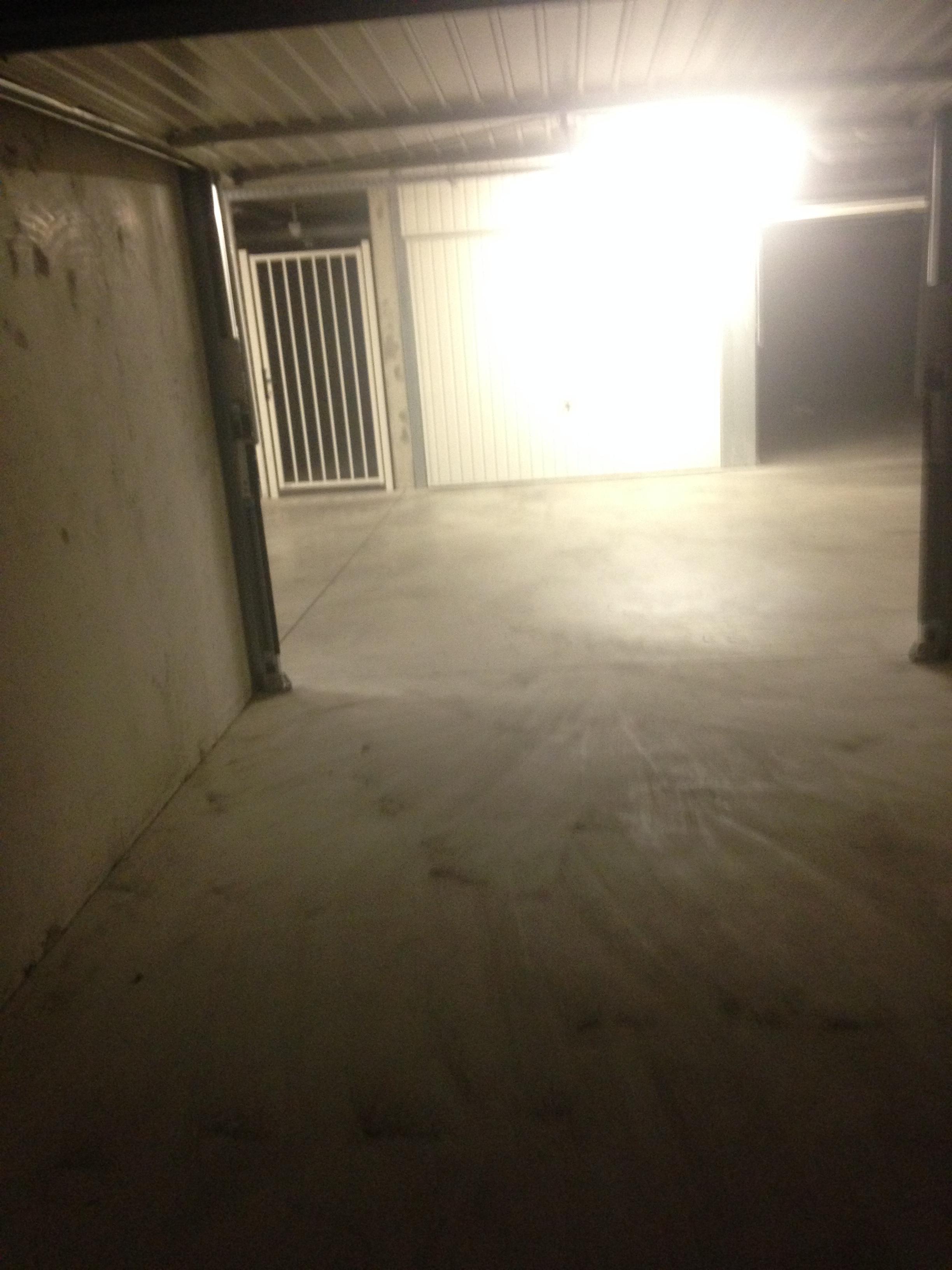 Garage sécurisé à louer