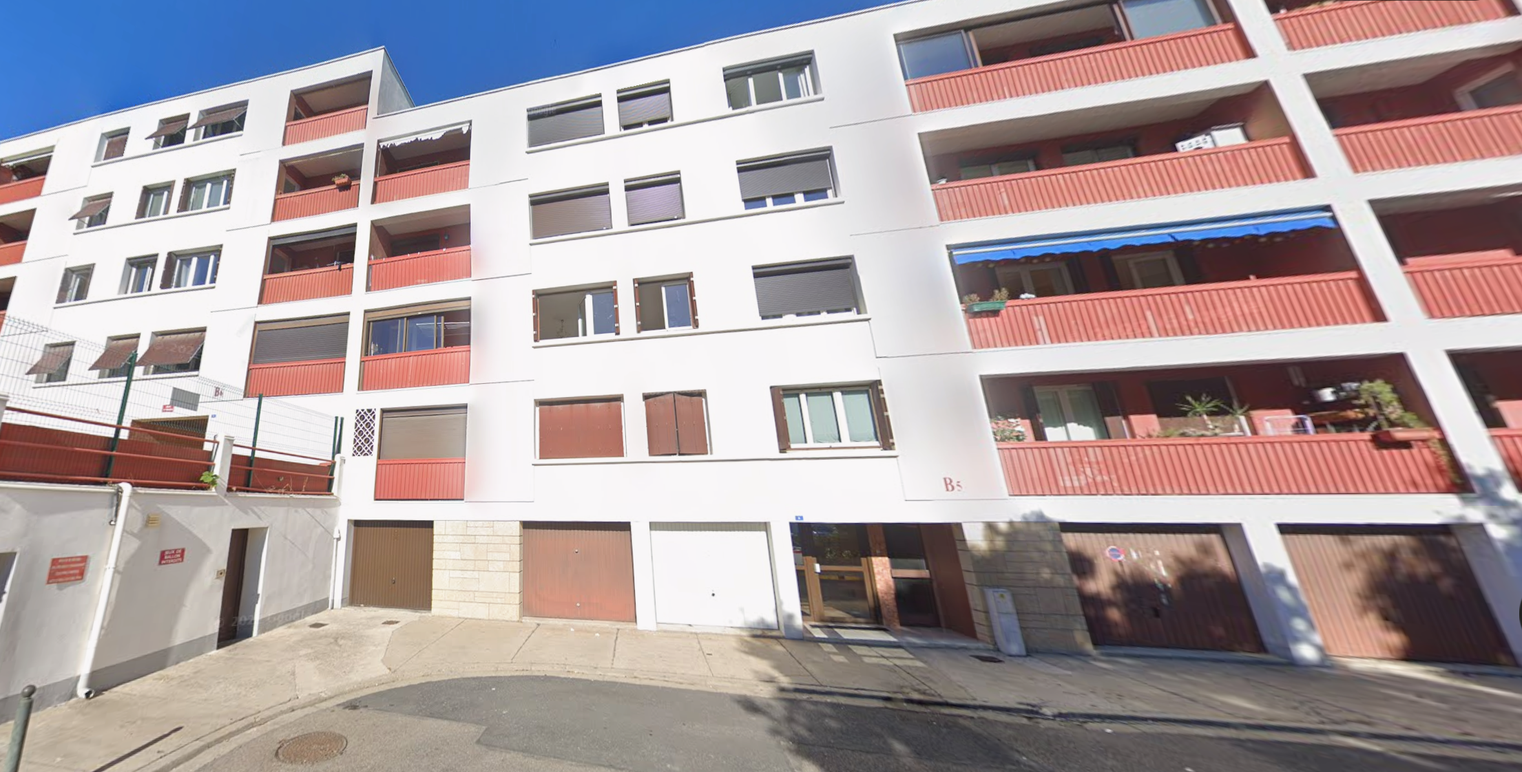 Garage, Box idéal pour voiture ou rangement