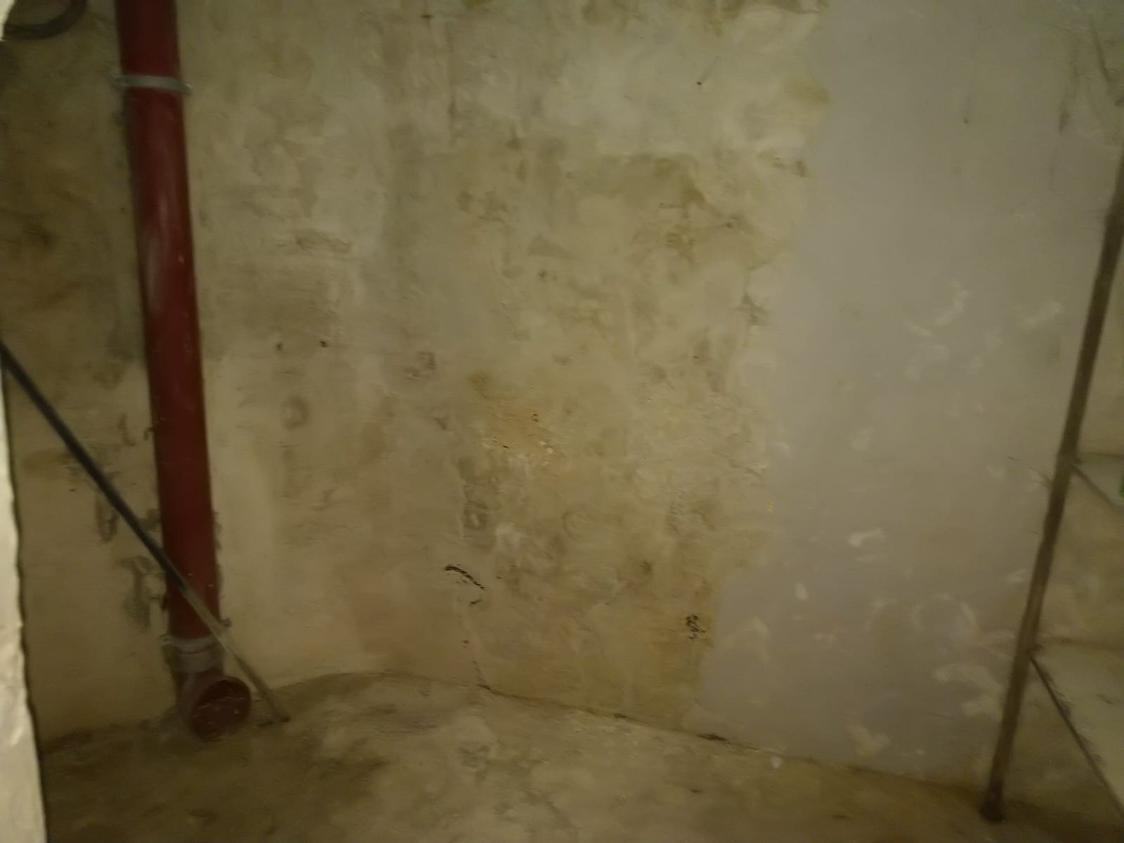 Cave sécurisée de 5,5m2 à louer a Montmartre