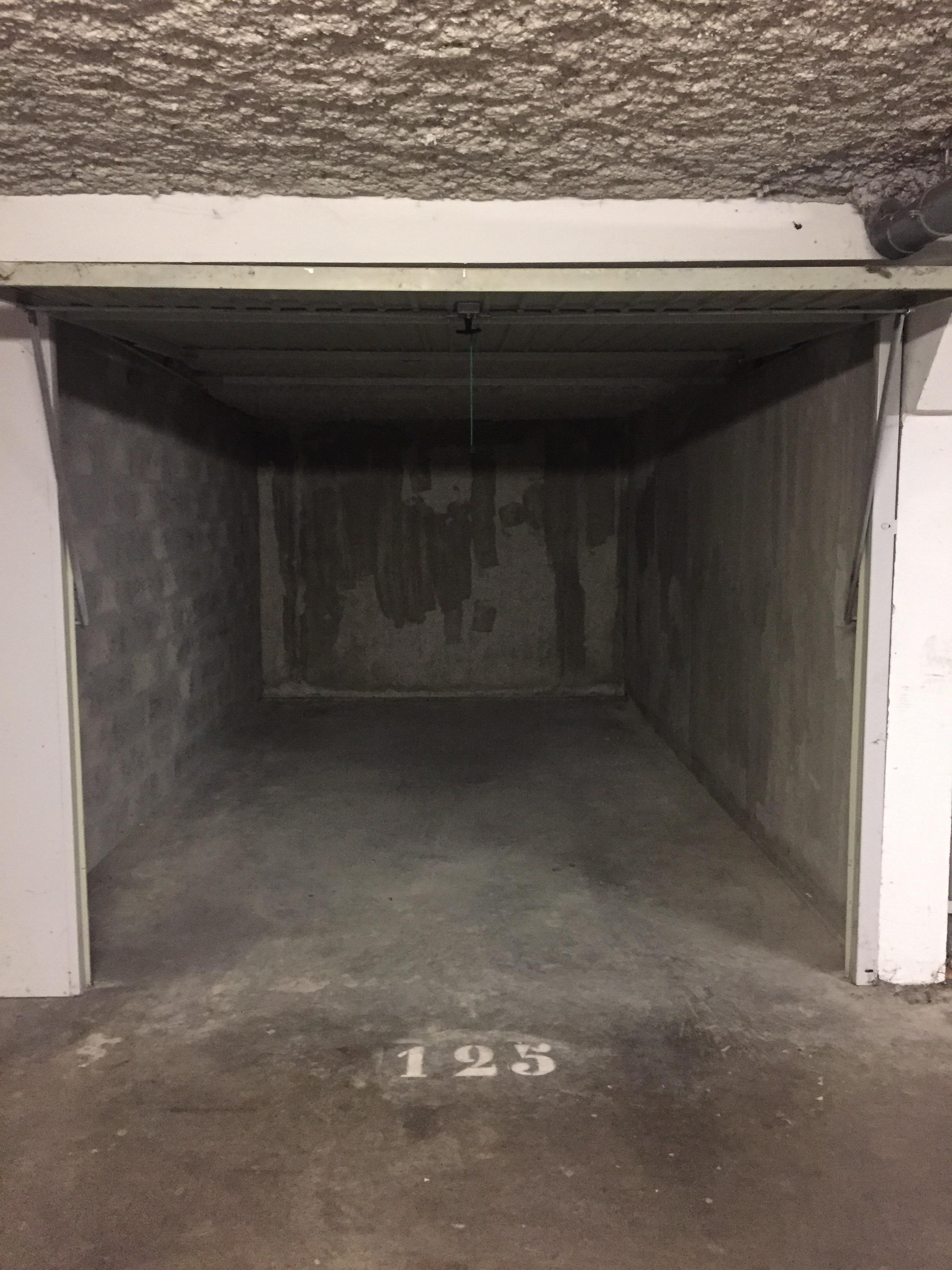 Stationnement privé / Mérignac / Secteur gare