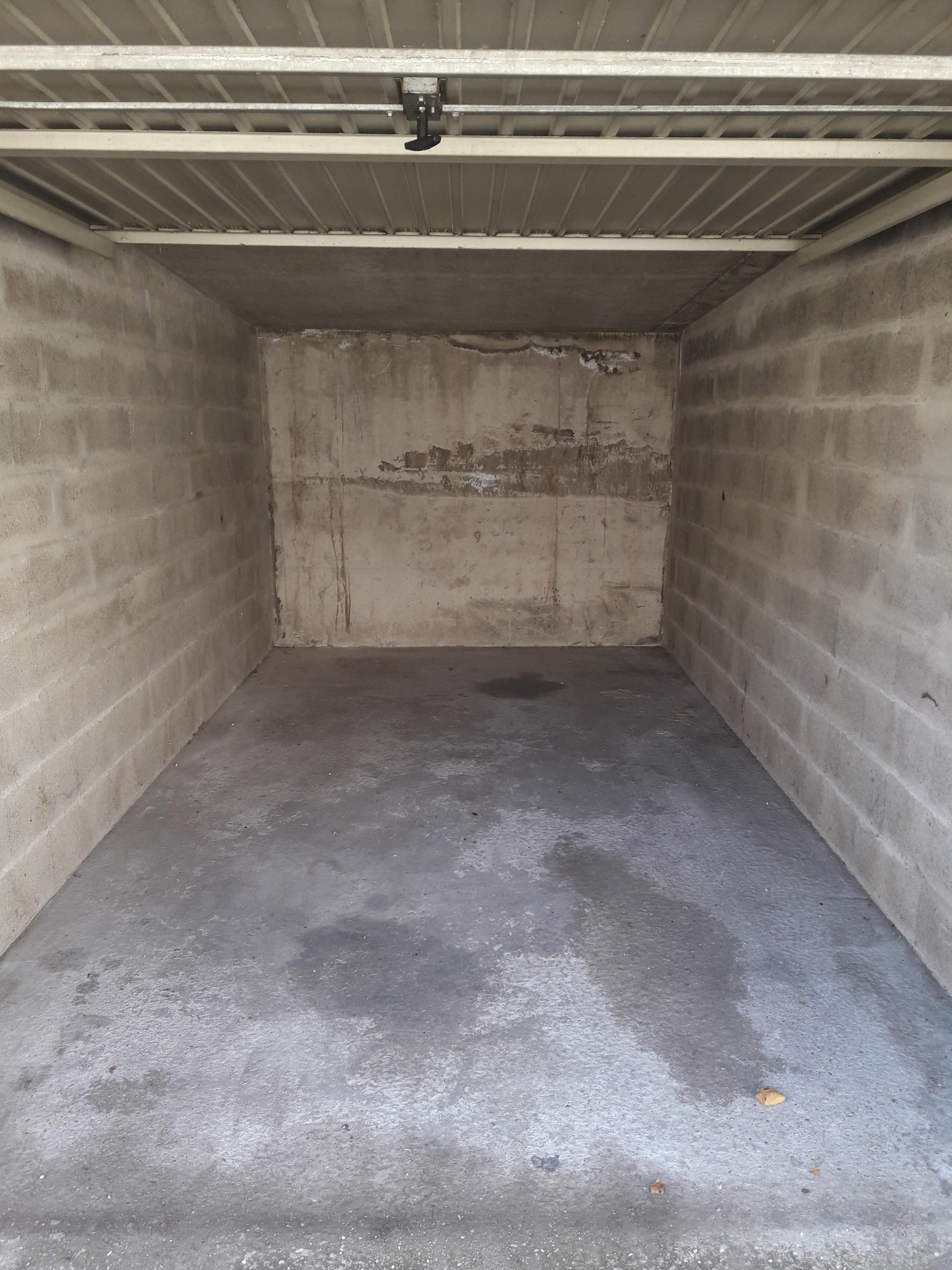 Box en RDC - Vénissieux - Sud de