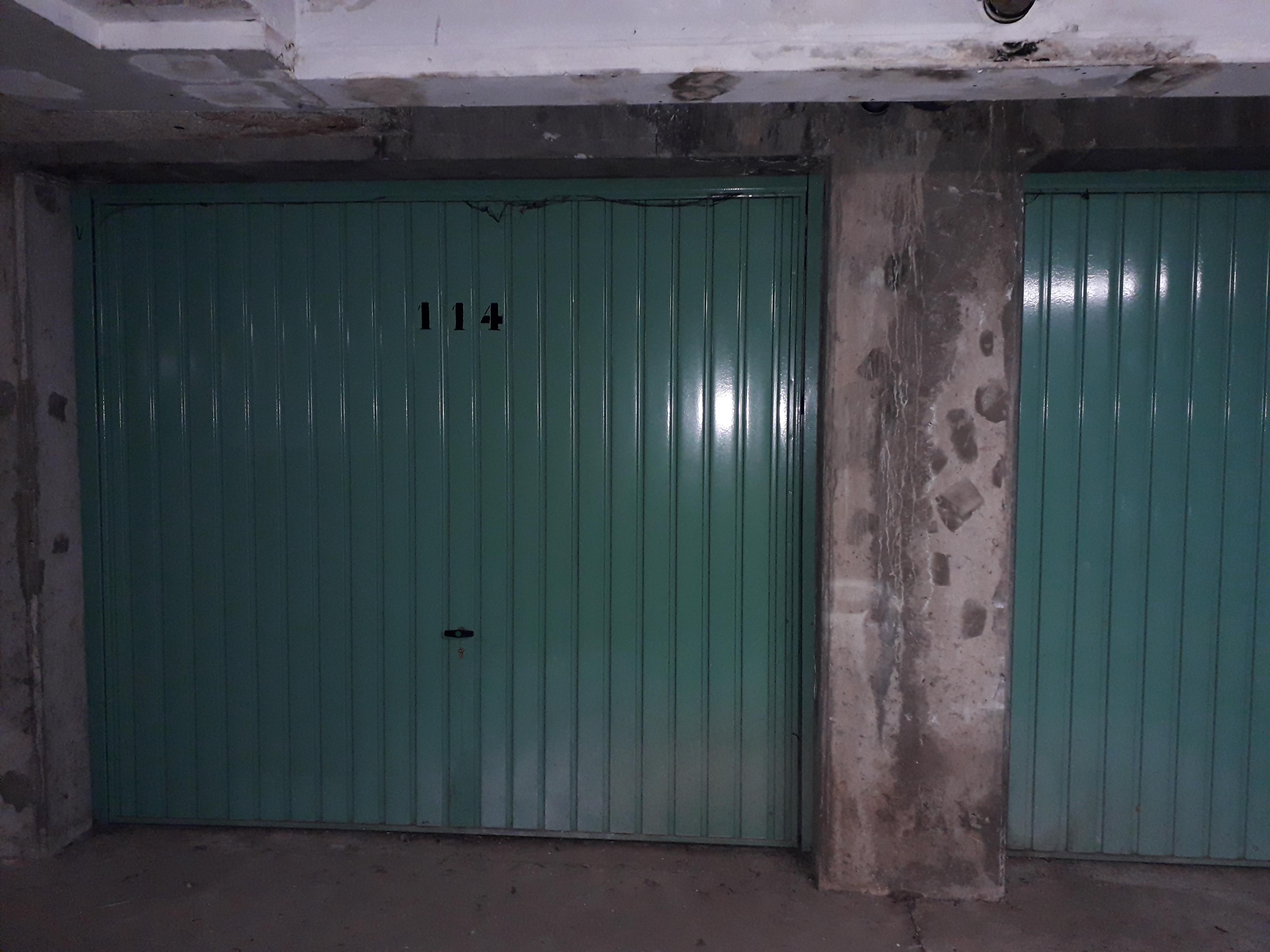 Garage sécurisé en Rez-de-chaussée couvert sur Les Andelys