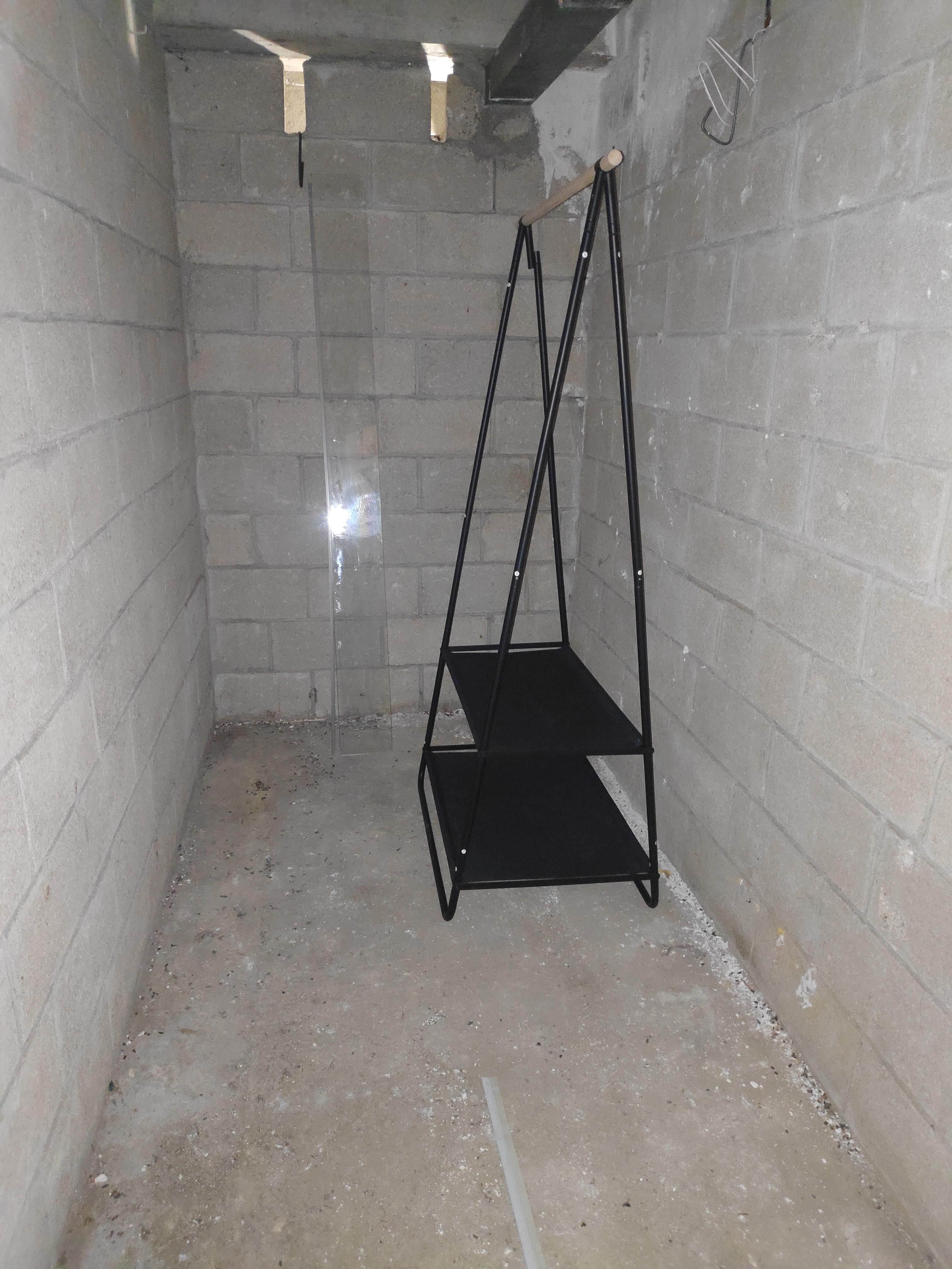 CAVE DANS RESIDENCE SECURISEE A LOUER