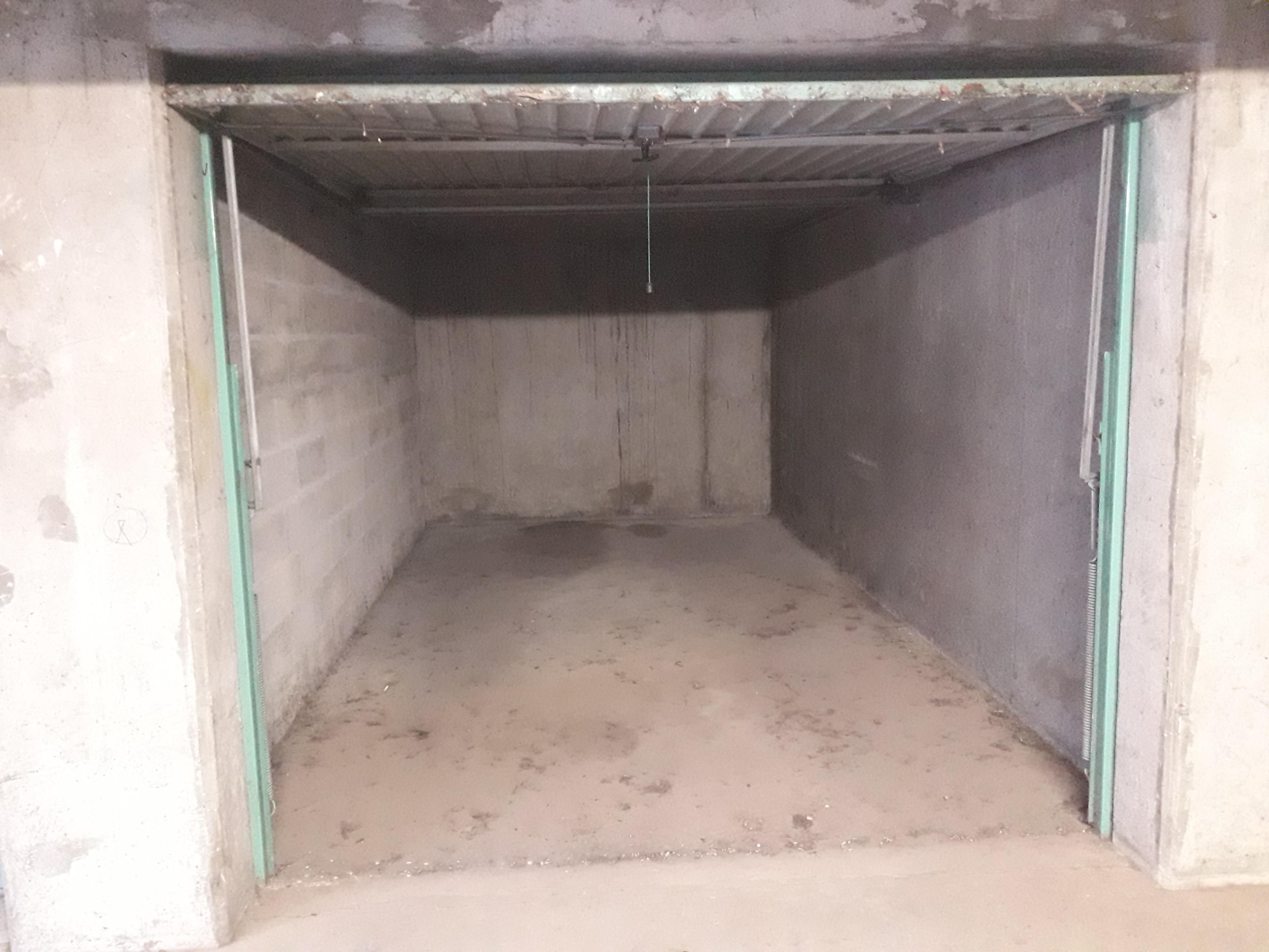 Garage sécurisé Les Andelys