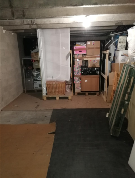 GARDE MEUBLE / ZONE DE STOCKAGE