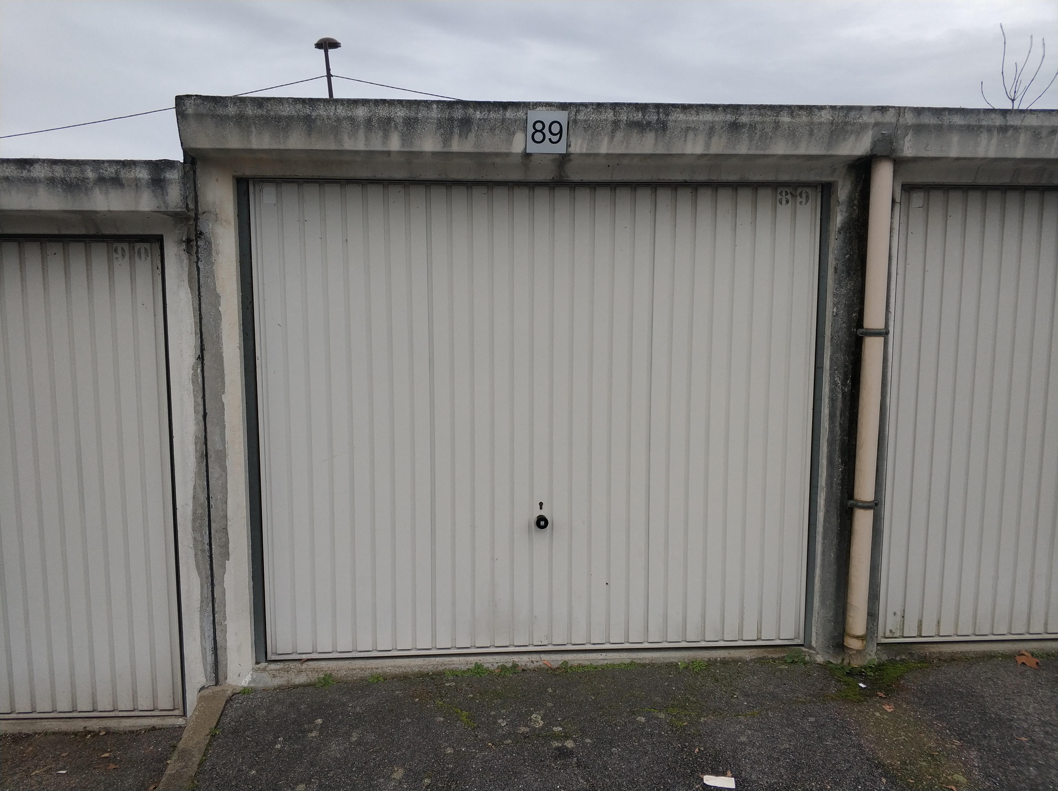 Garage fermé à Pomponne