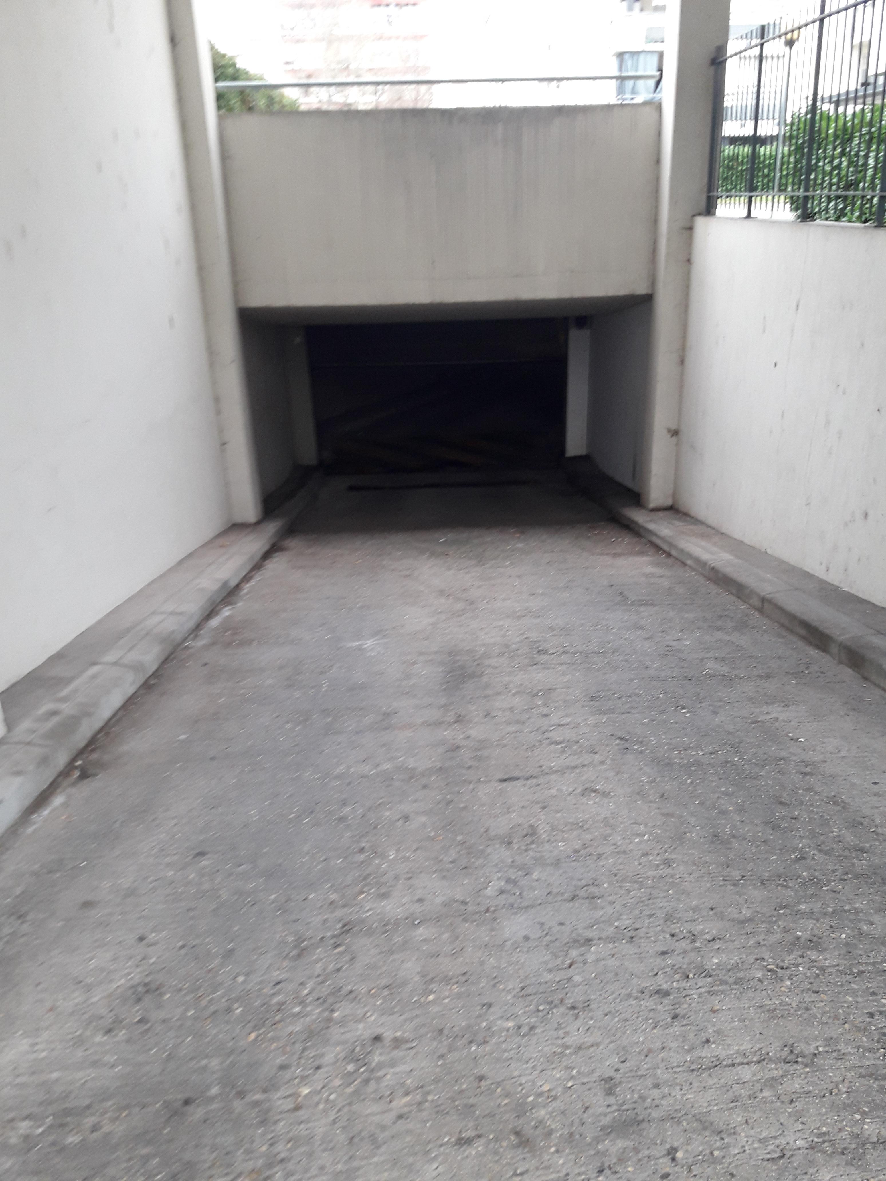 Garage privé à la location / Lyon la