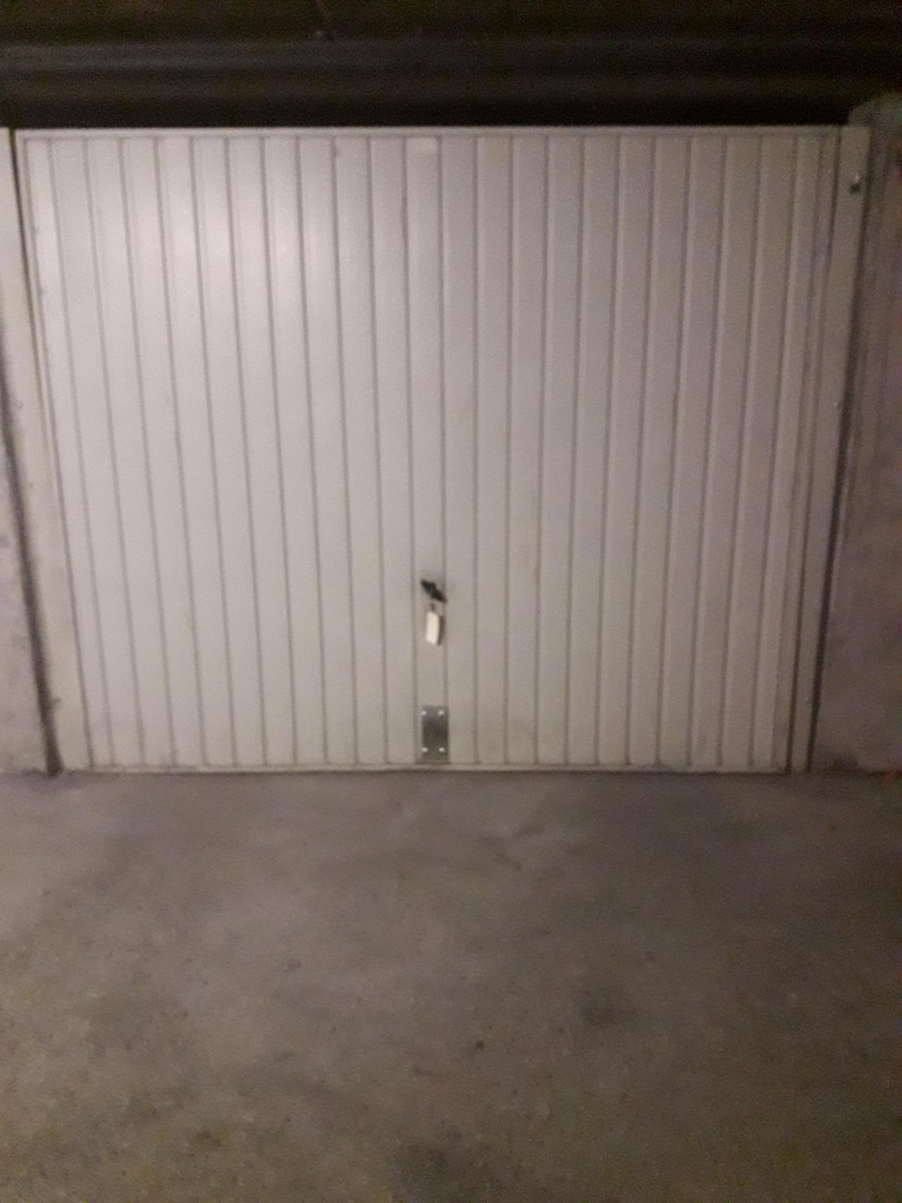Garage privé à la location / Lyon la