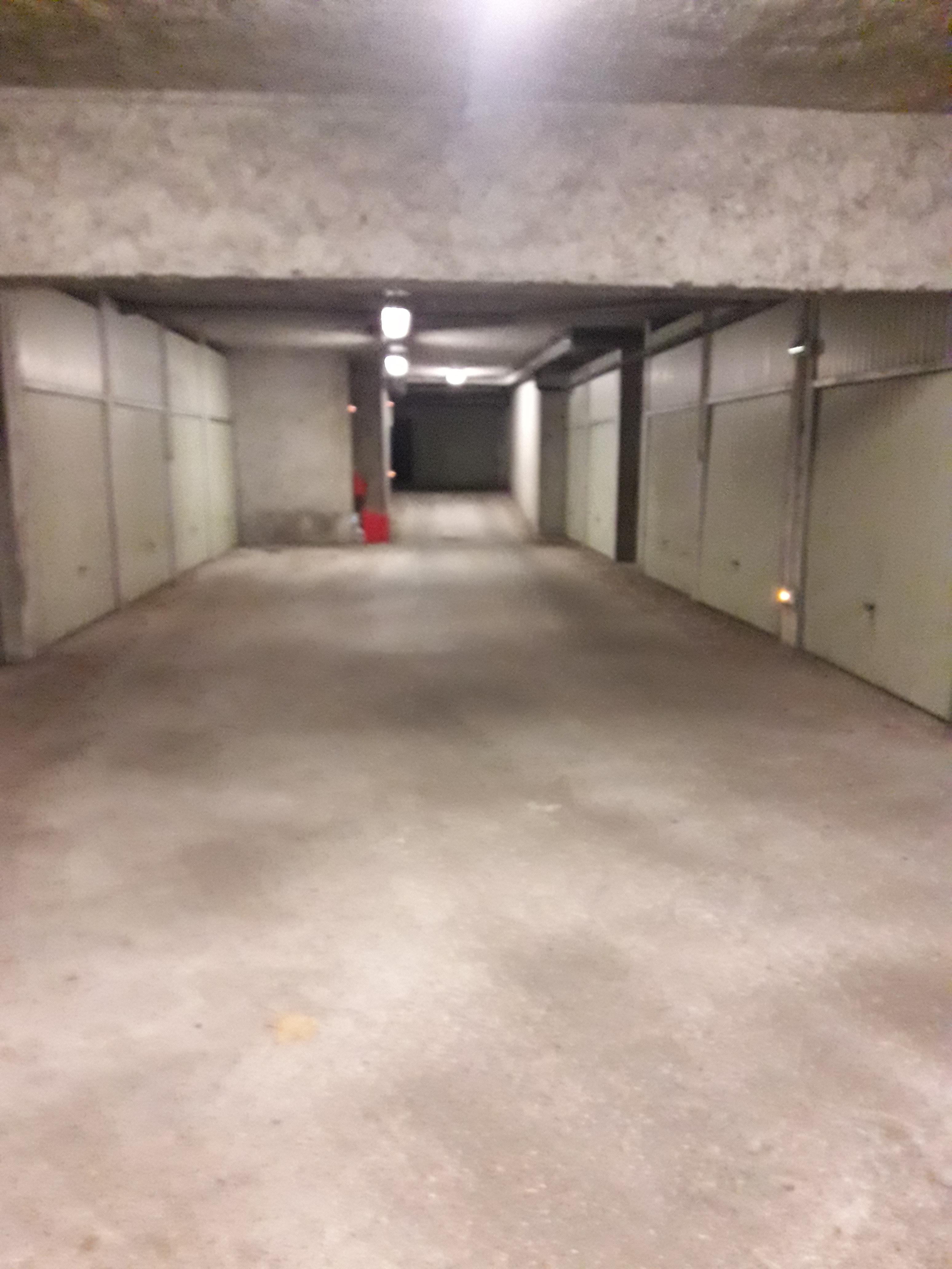 Garage sous-sol / Oullins / Sud de Lyon