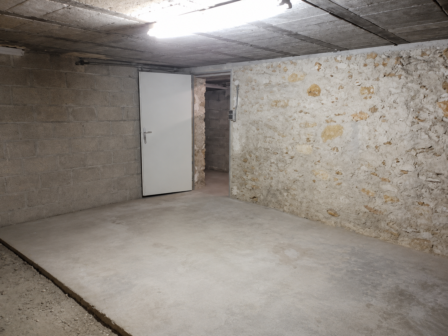 Cave à louer à Lille