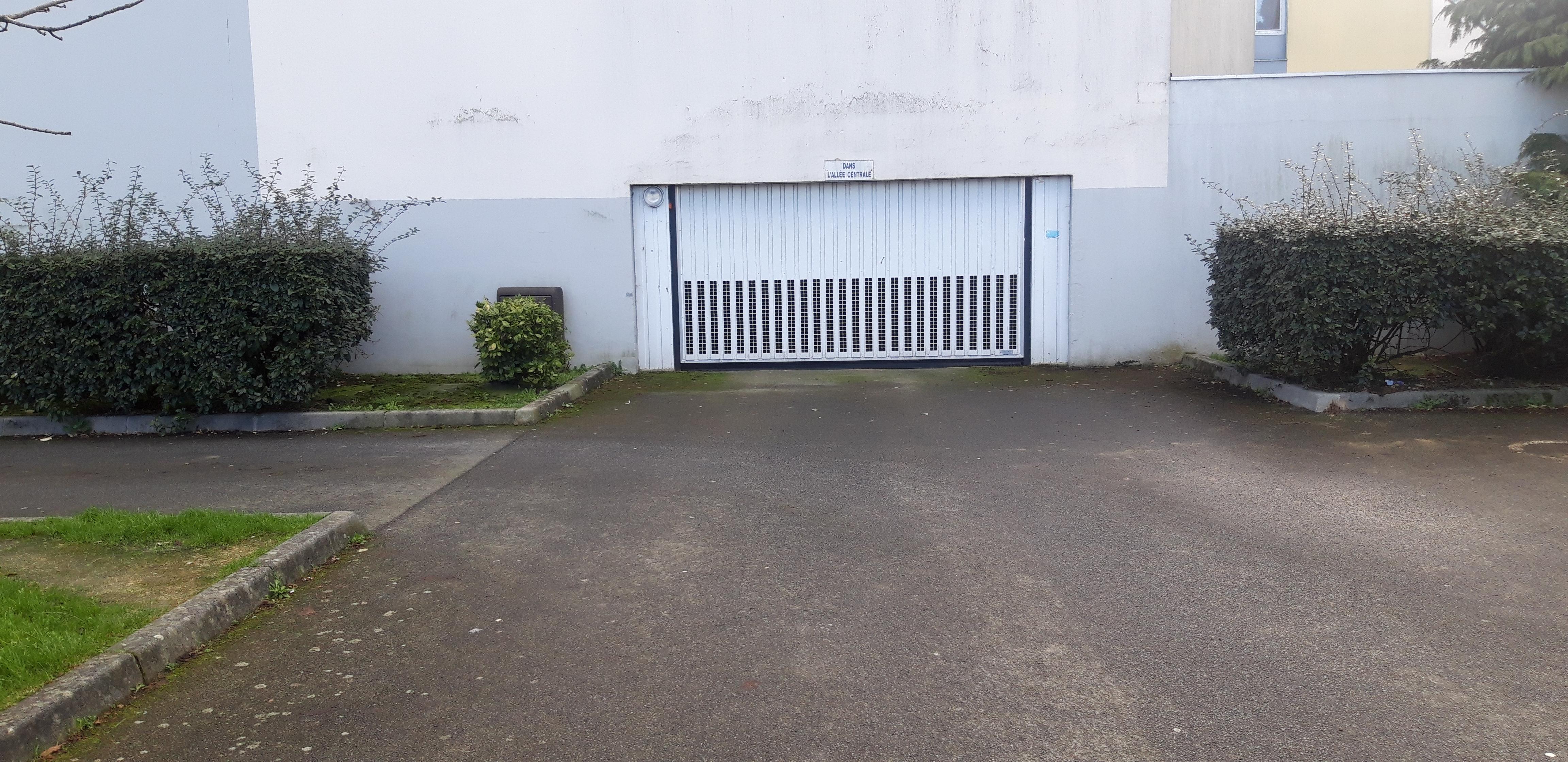 Garage sécurisé accès bip électronique