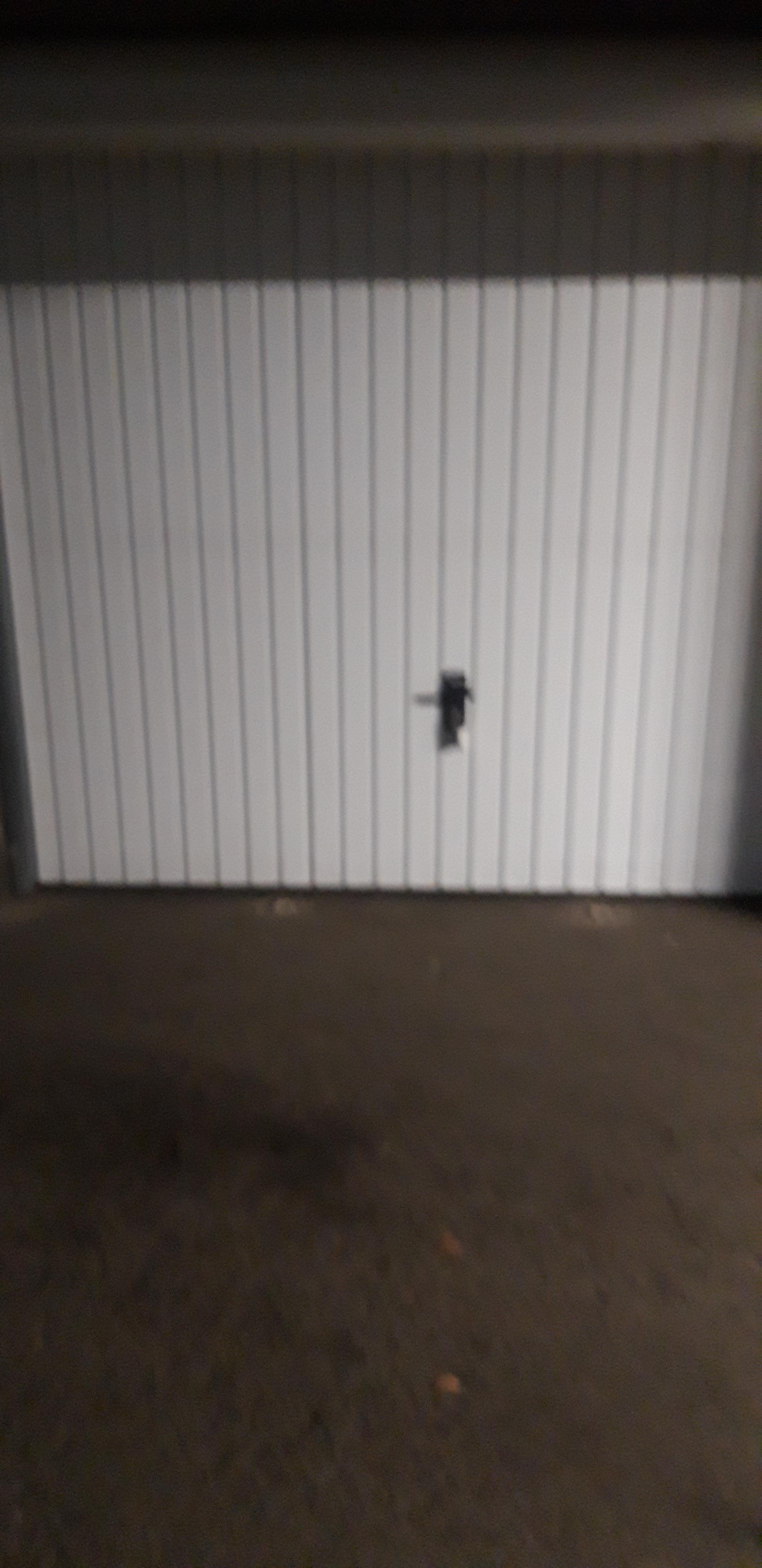 Garage en sous-sol à la location sur Vitré