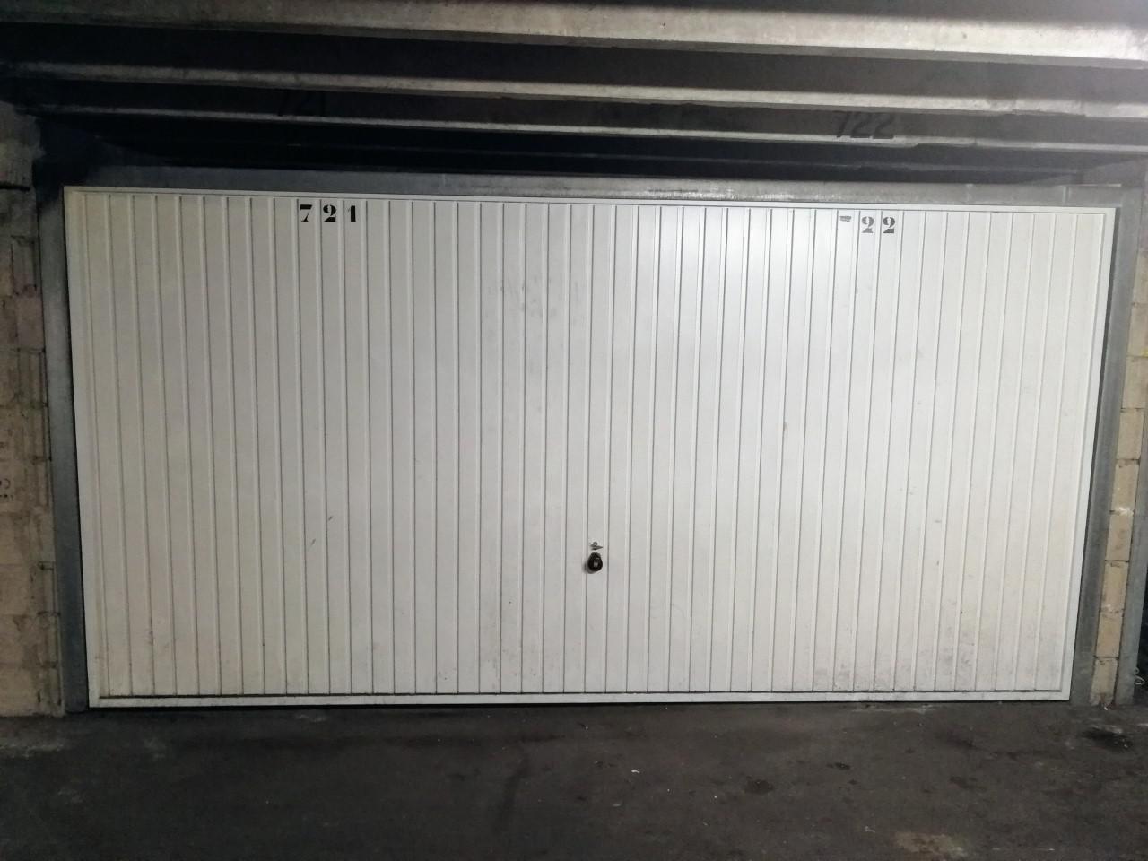 Garage/GARDE MEUBLE / ZONE DE STOCKAGE