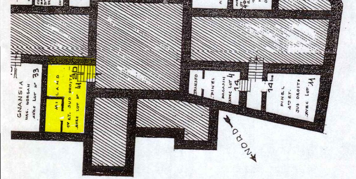 Local-Cave à louer 20 m²– Hypercentre place Grenette,