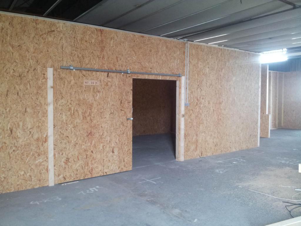 Box de stockage, archivage, garde meubles - très