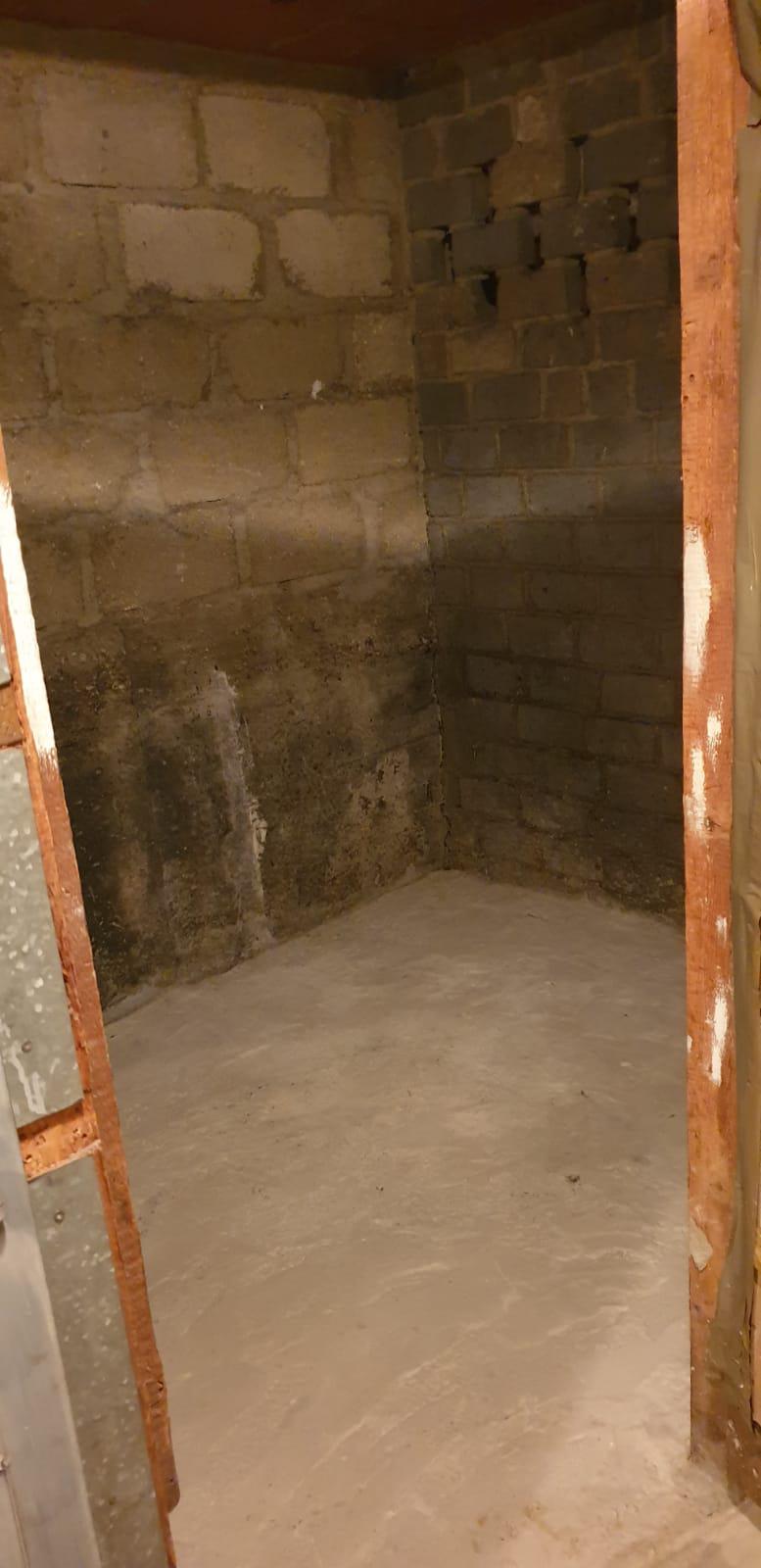 Loue une cave