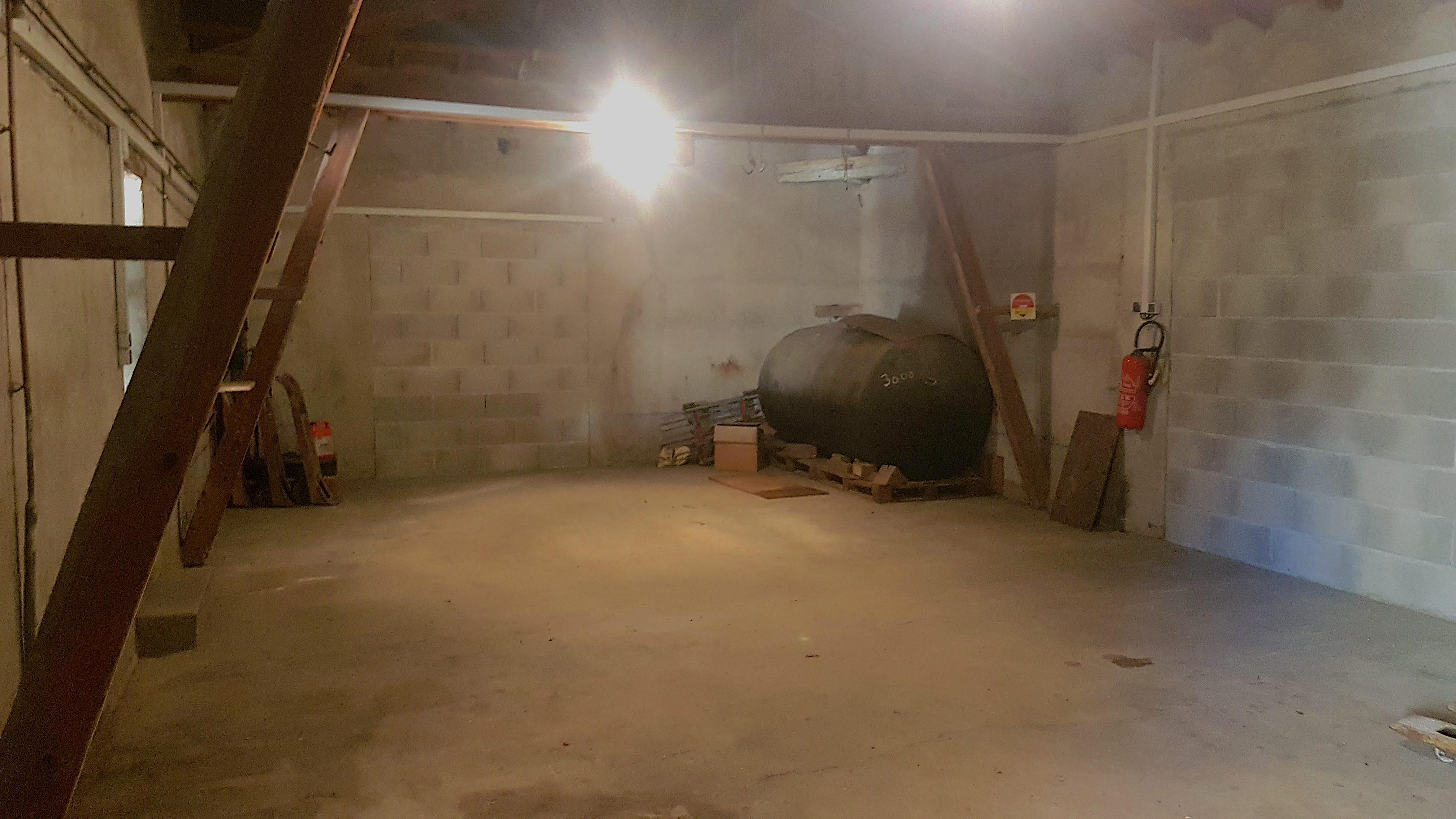 Espace de stockage à l'abri sain