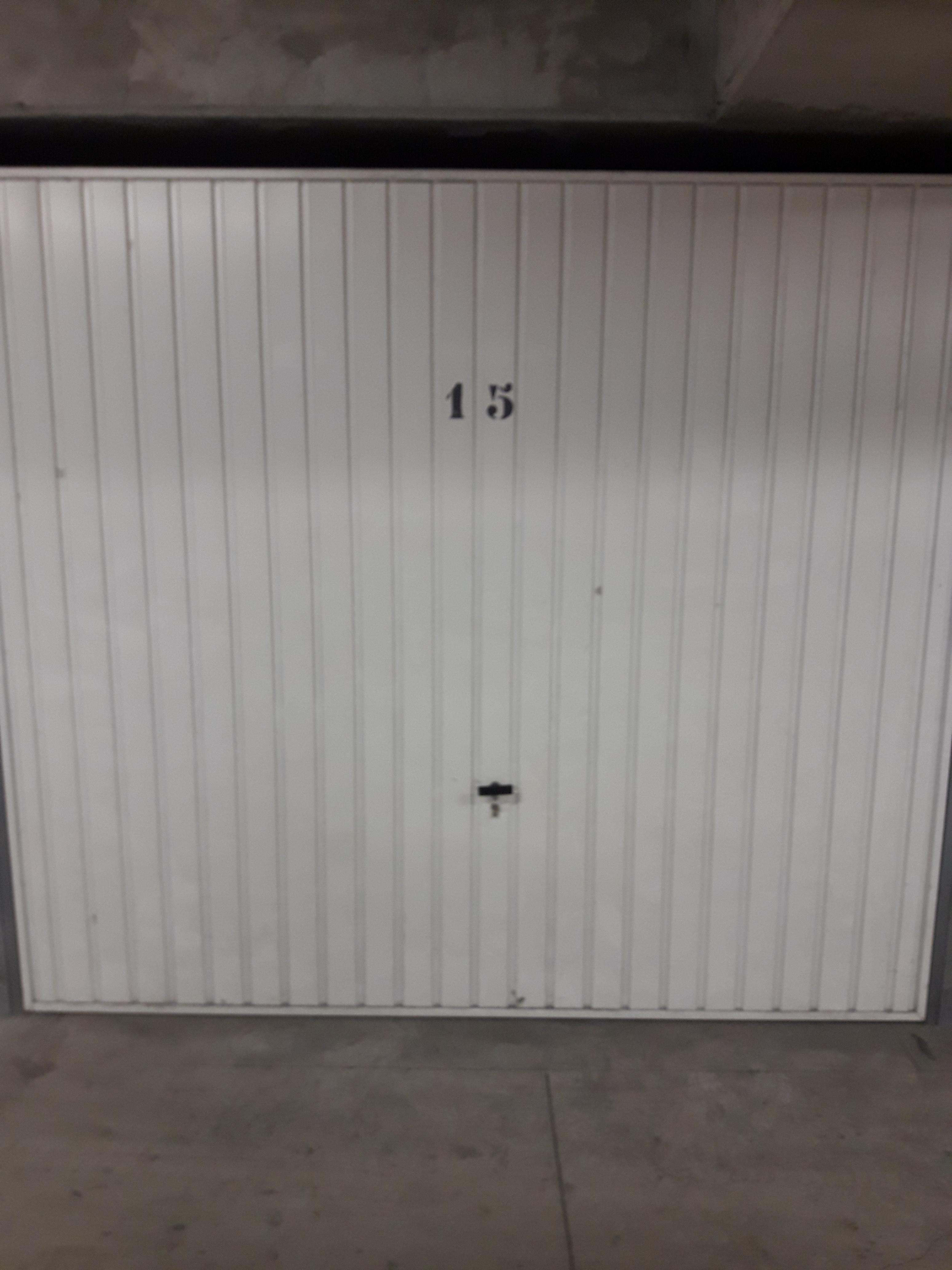 Garage 13m2 sous-sol sécurisé