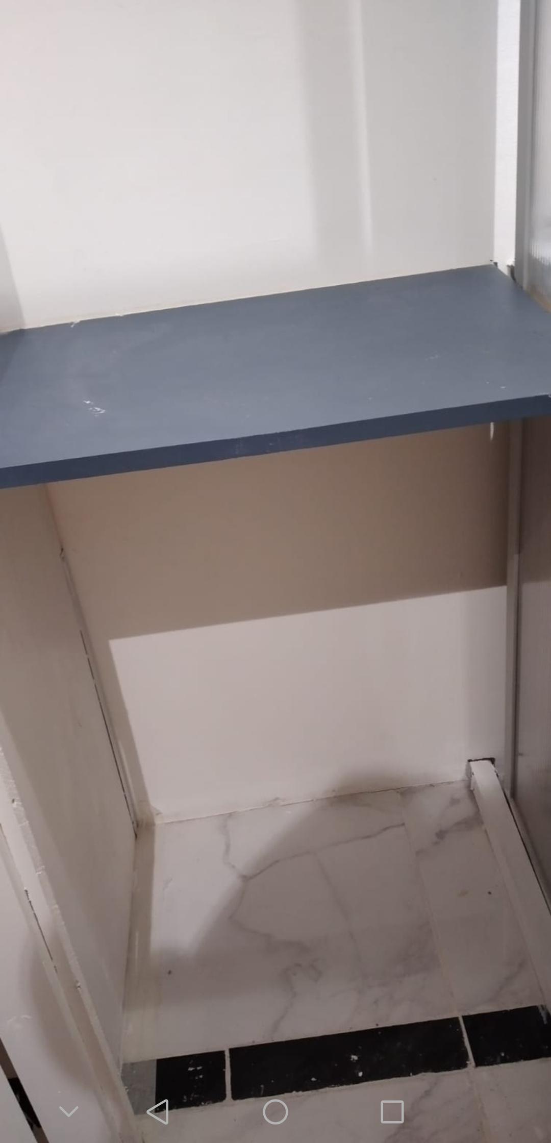 Box de stockage sécurisé: entre 2 et 3m3-