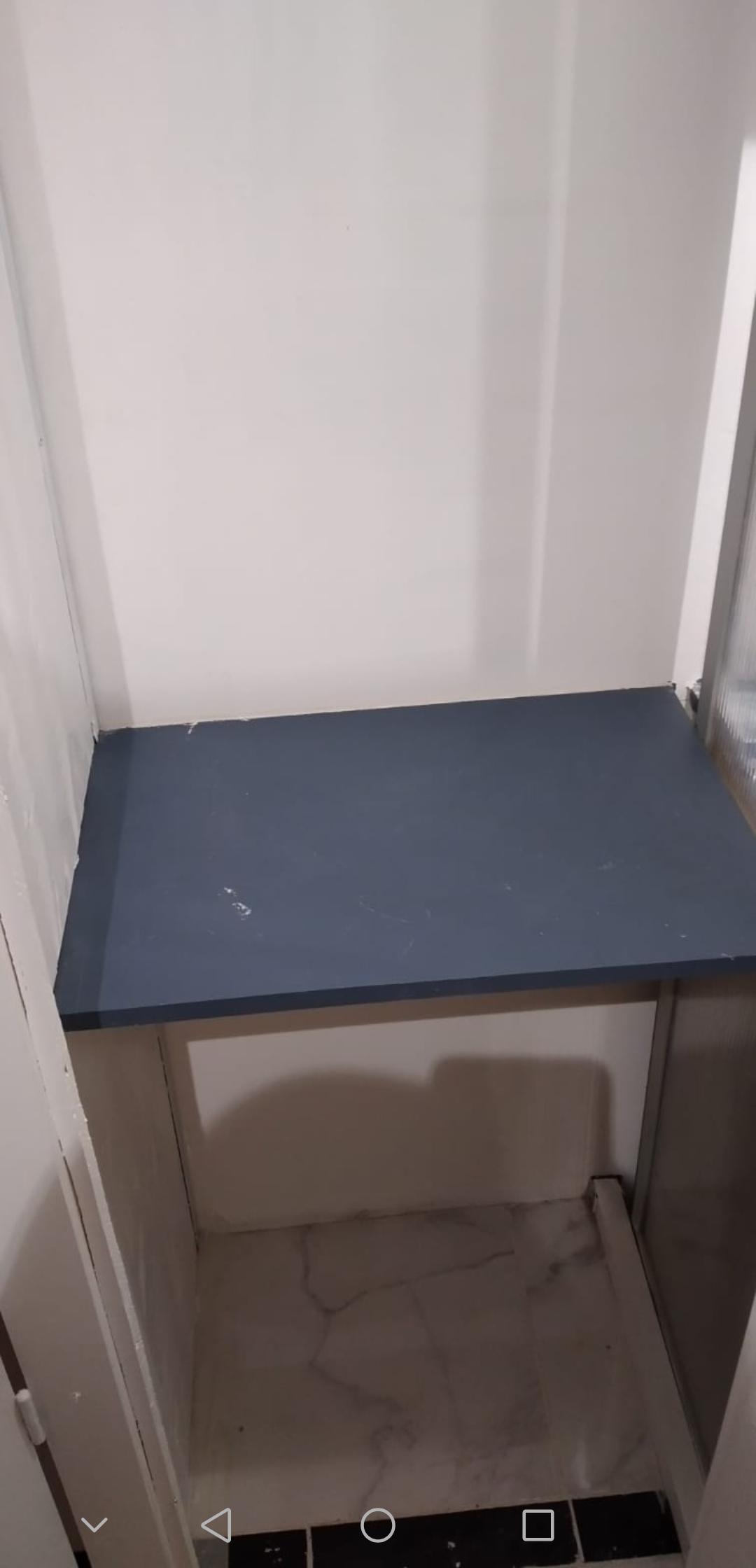 Box de stockage sécurisé: entre 2 et 3m3-