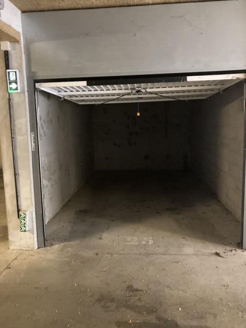 Garage à louer proche Toulouse sur Pouvourville