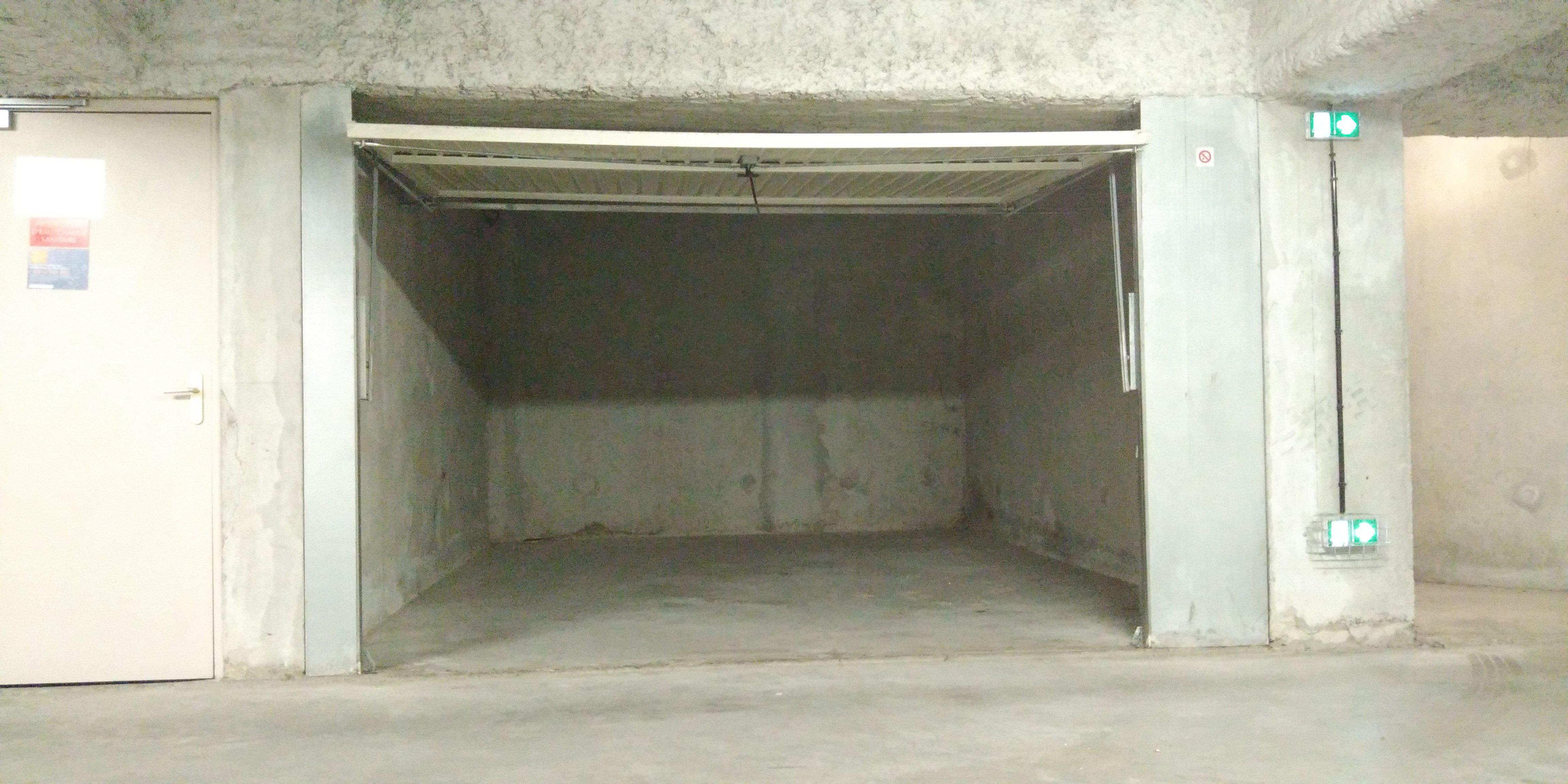 Garage double / Bourg-en-Bresse / Cimetière