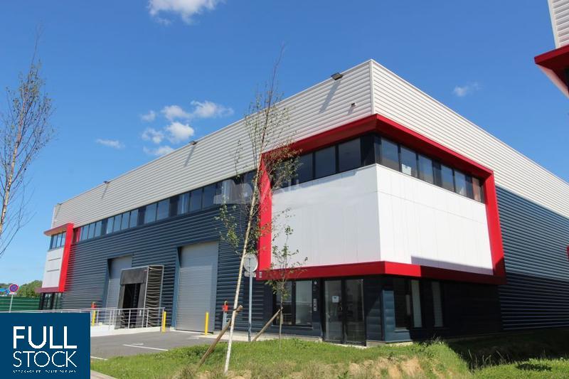Stockage grande superficie et logistique pour professionnel