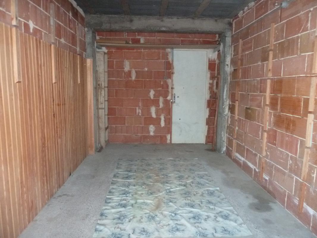 Cave avec électricité 6m² dans rés. sécu.