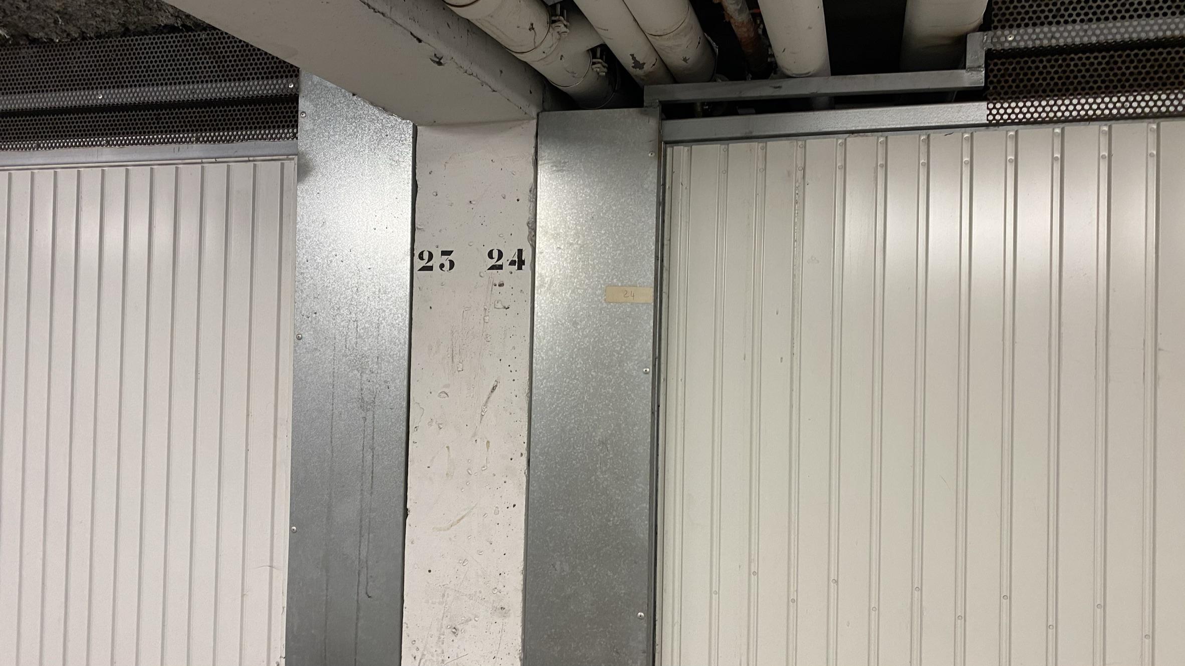 Garage sécurisé/fermé en sous-sol