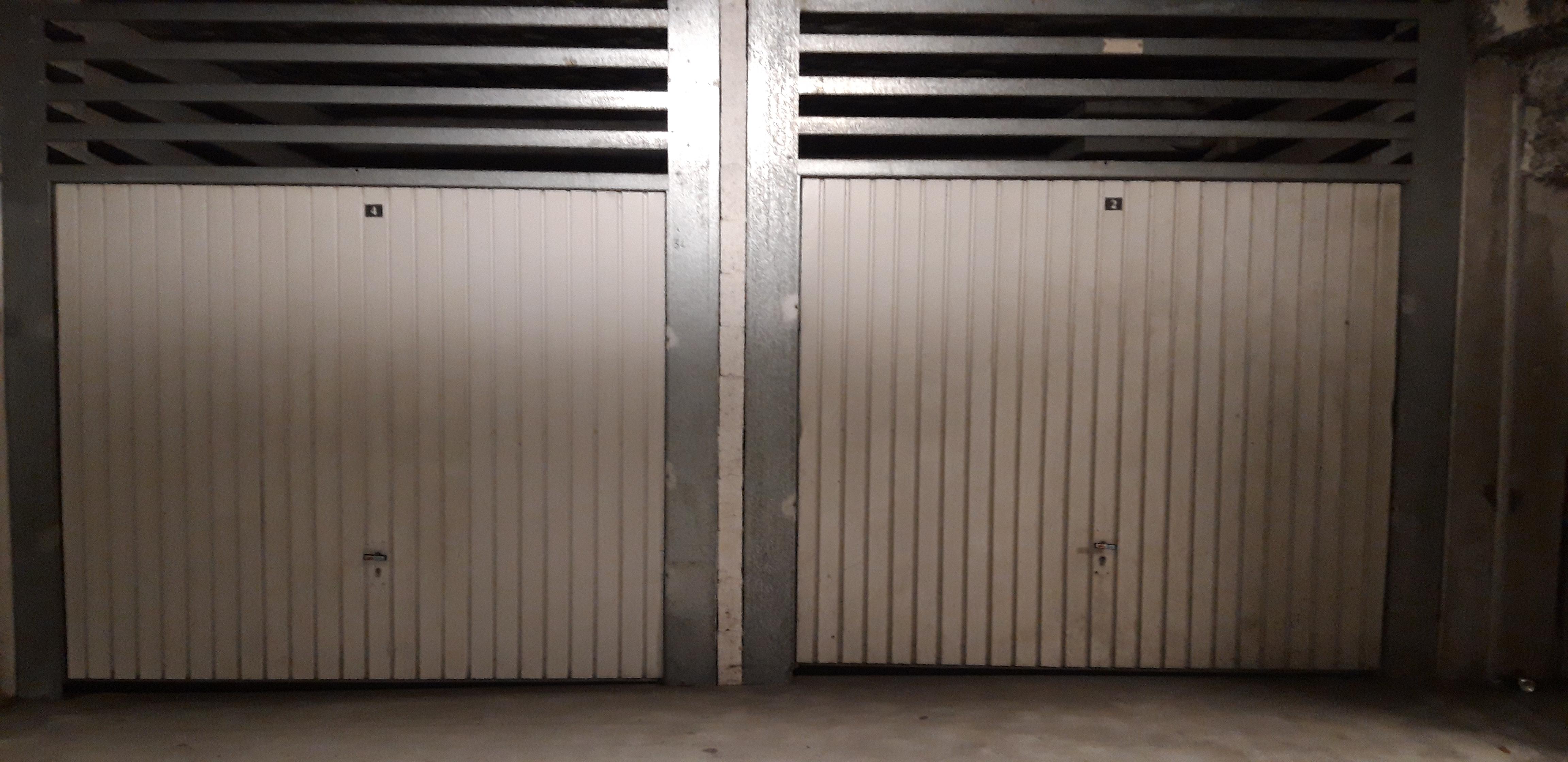 Grand garage sous-sol sécurisé proche Rennes