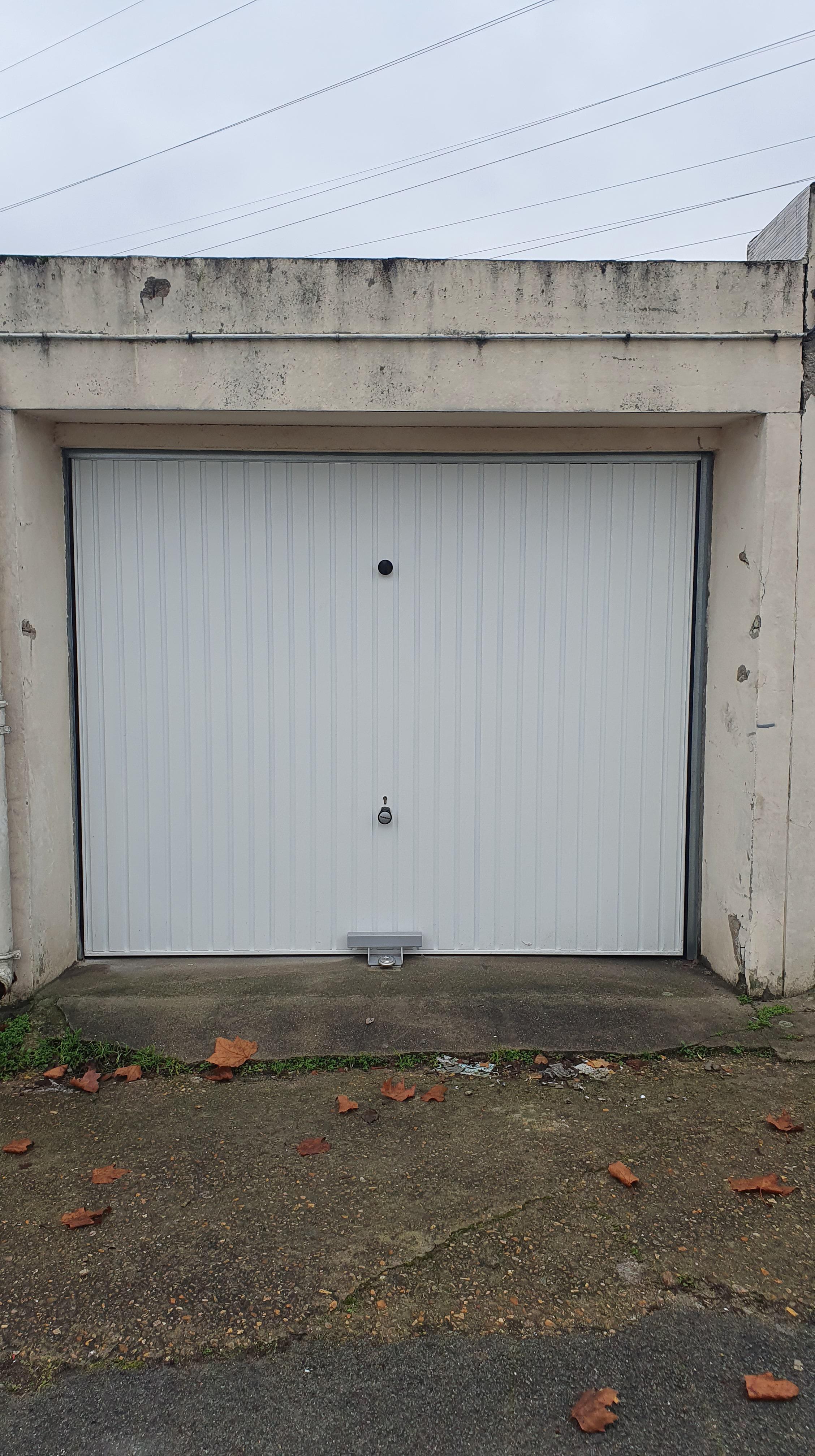 Garage / Box / Garde-meubles