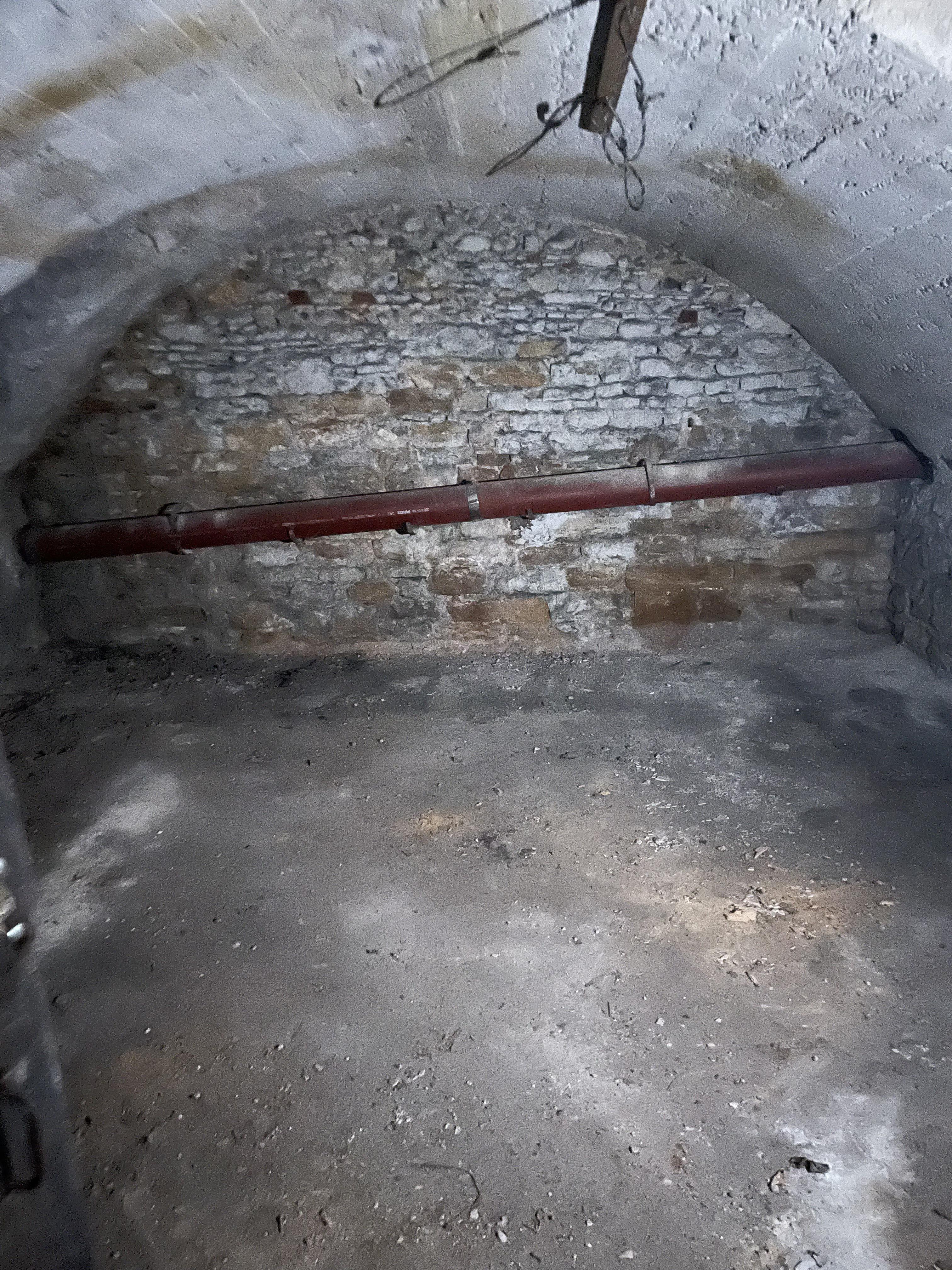 Grande cave de 20m dispo de suite