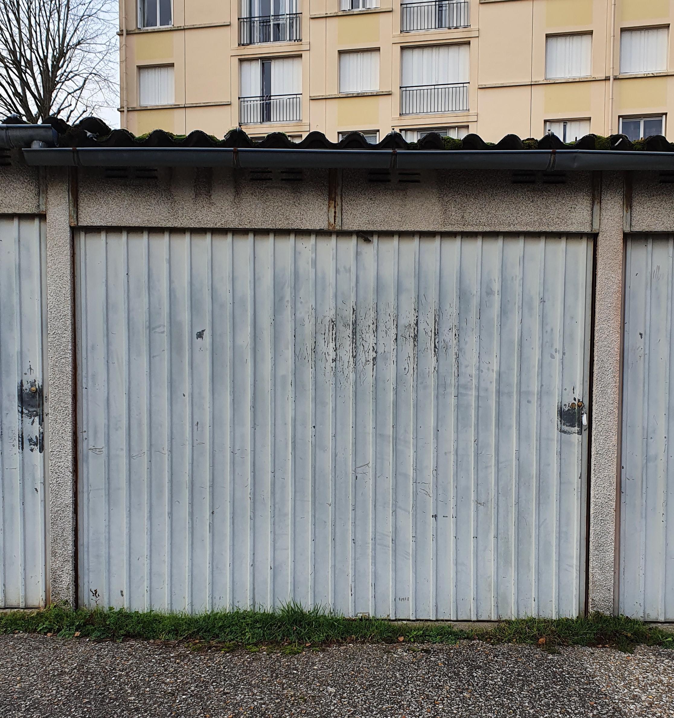 Garage à louer - proche Gare de Melun