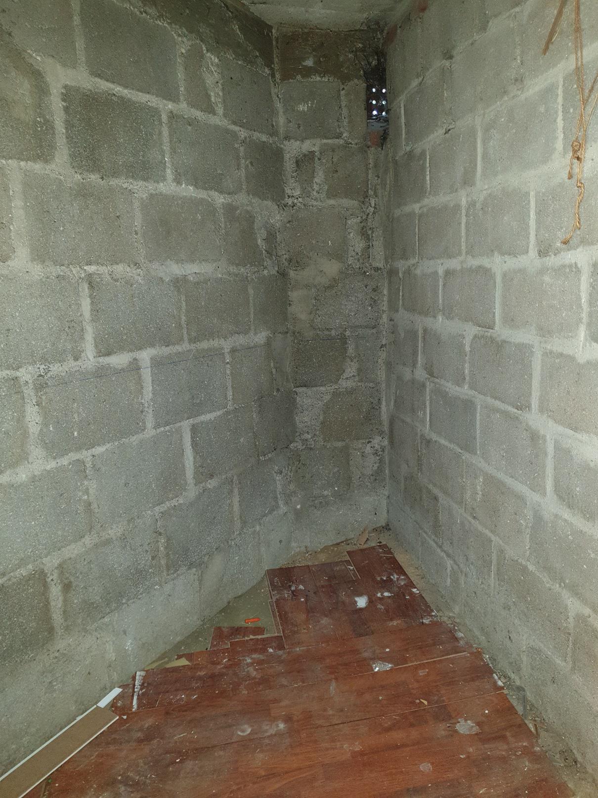 Cave saine dans résidence sécurisée proche centre Nanterre