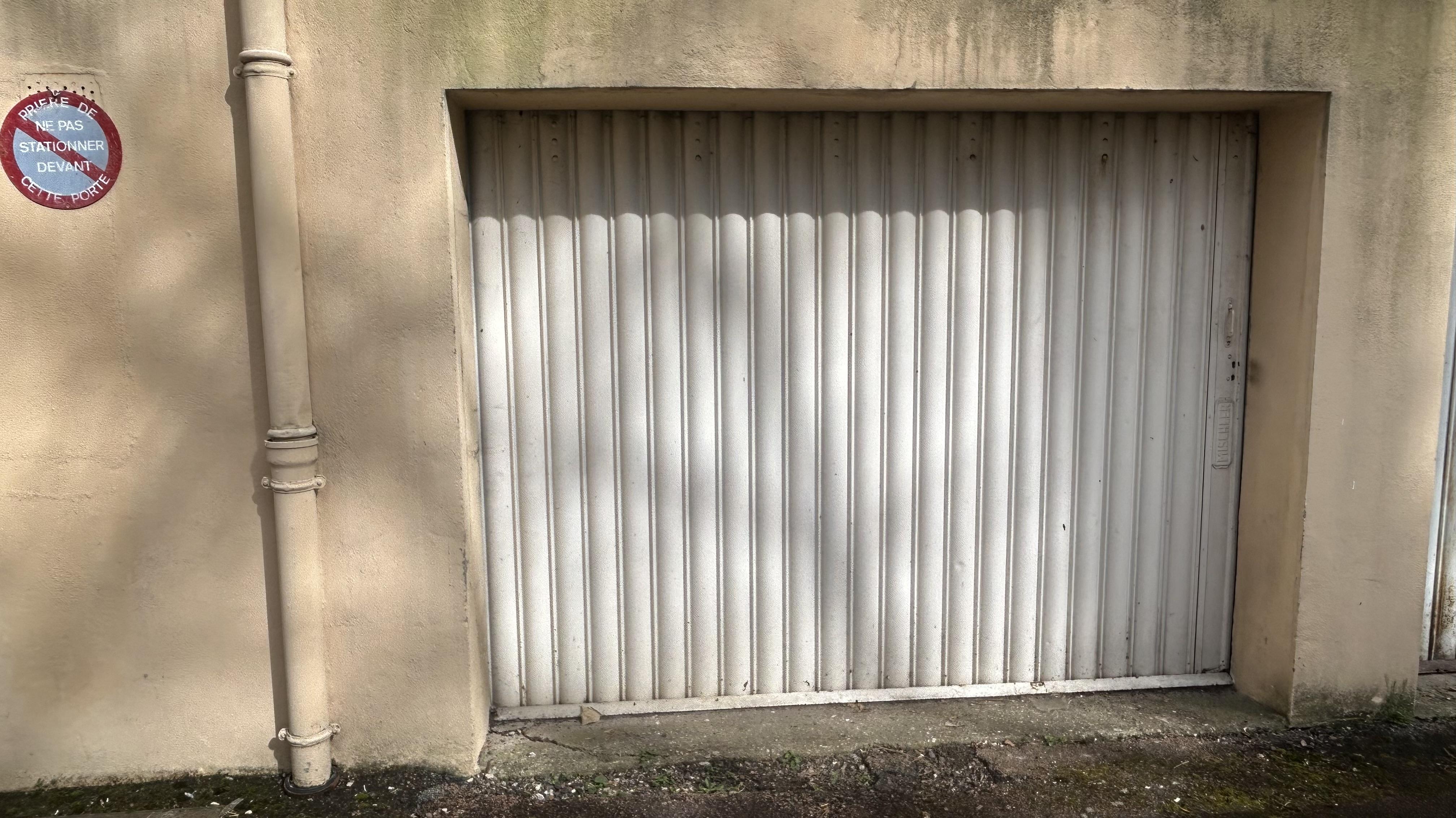 Location Box avec électricité et chauffage