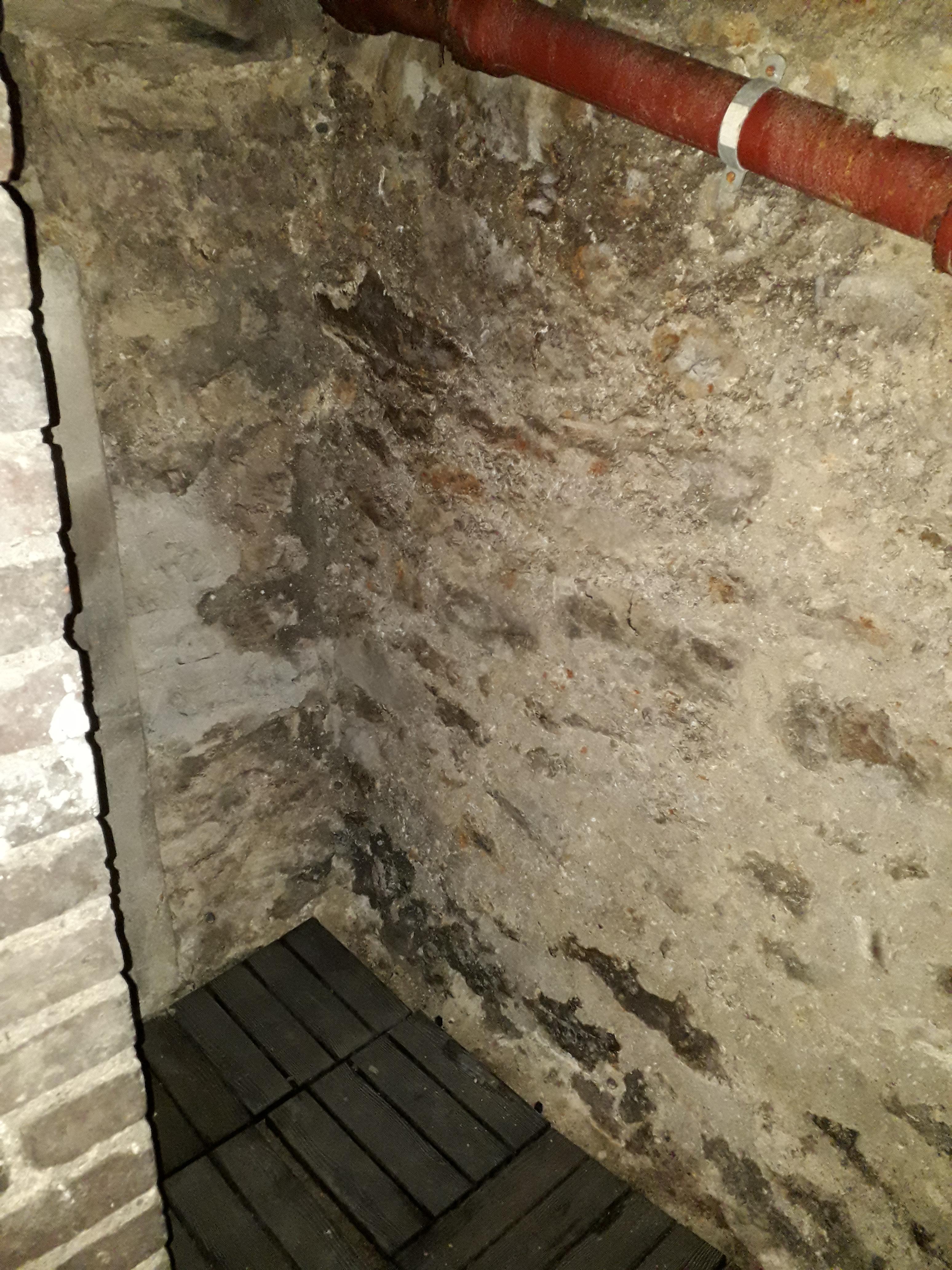 Location cave