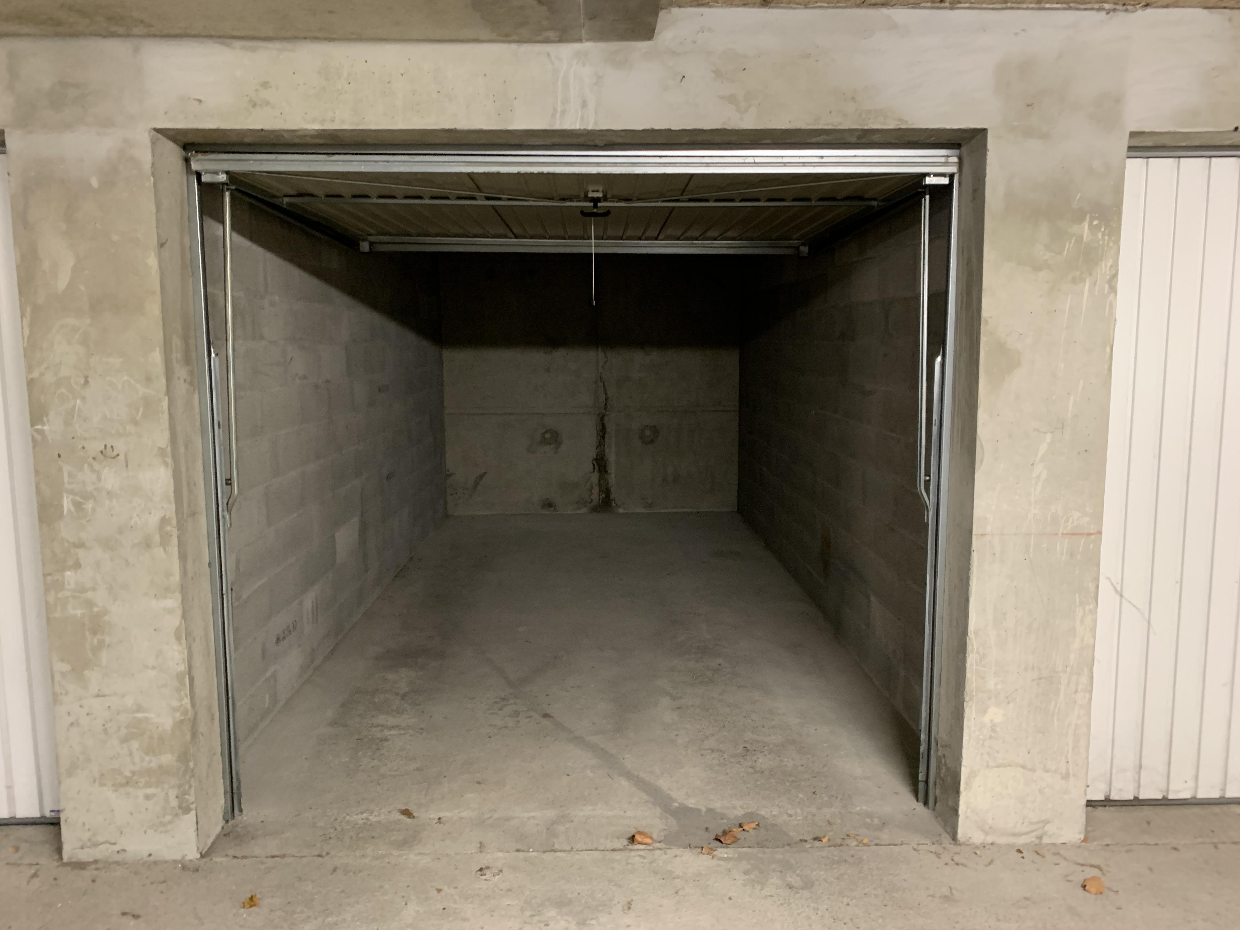 Location d'un garage en sous-sol