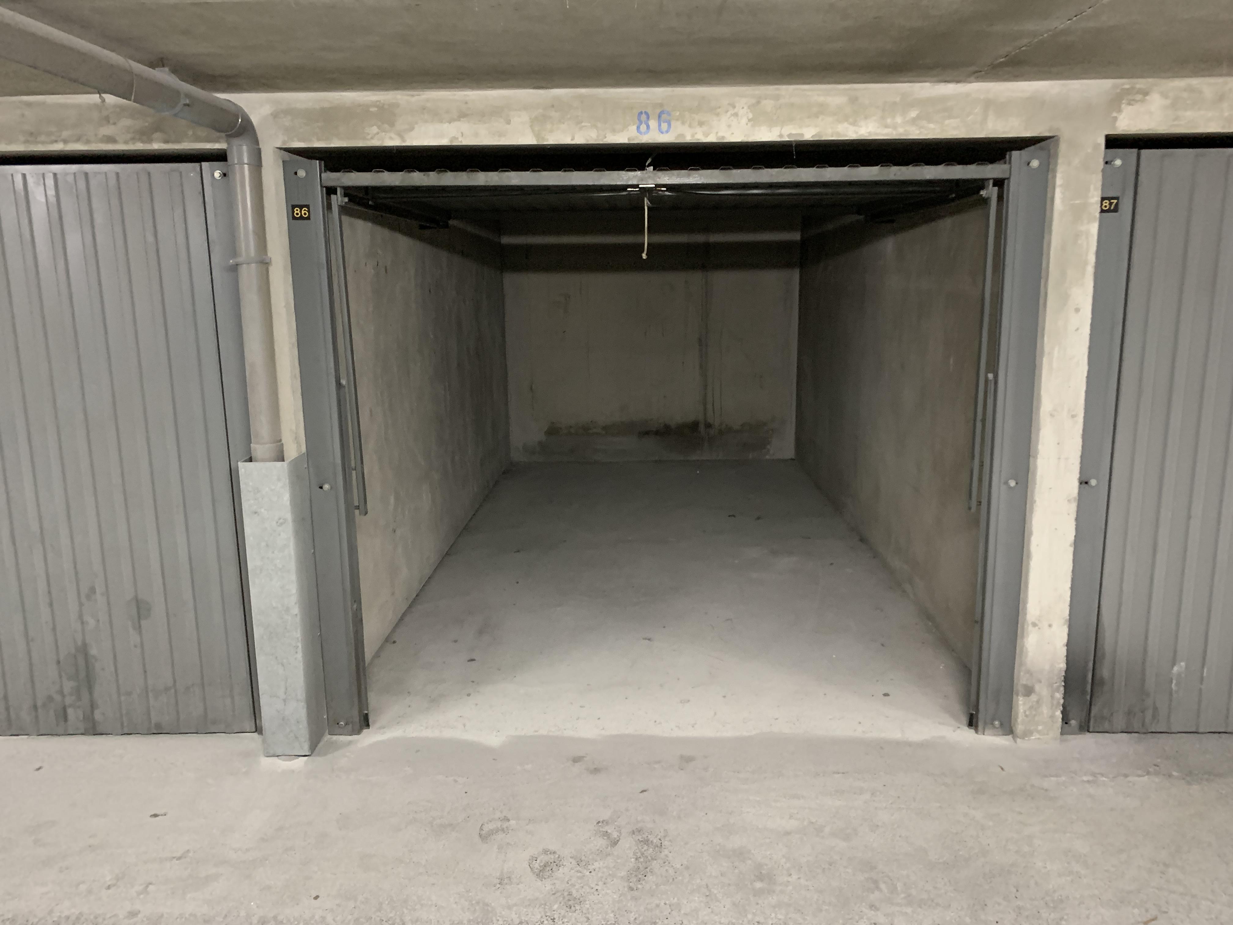 Location Garage de 12m² à Leysse