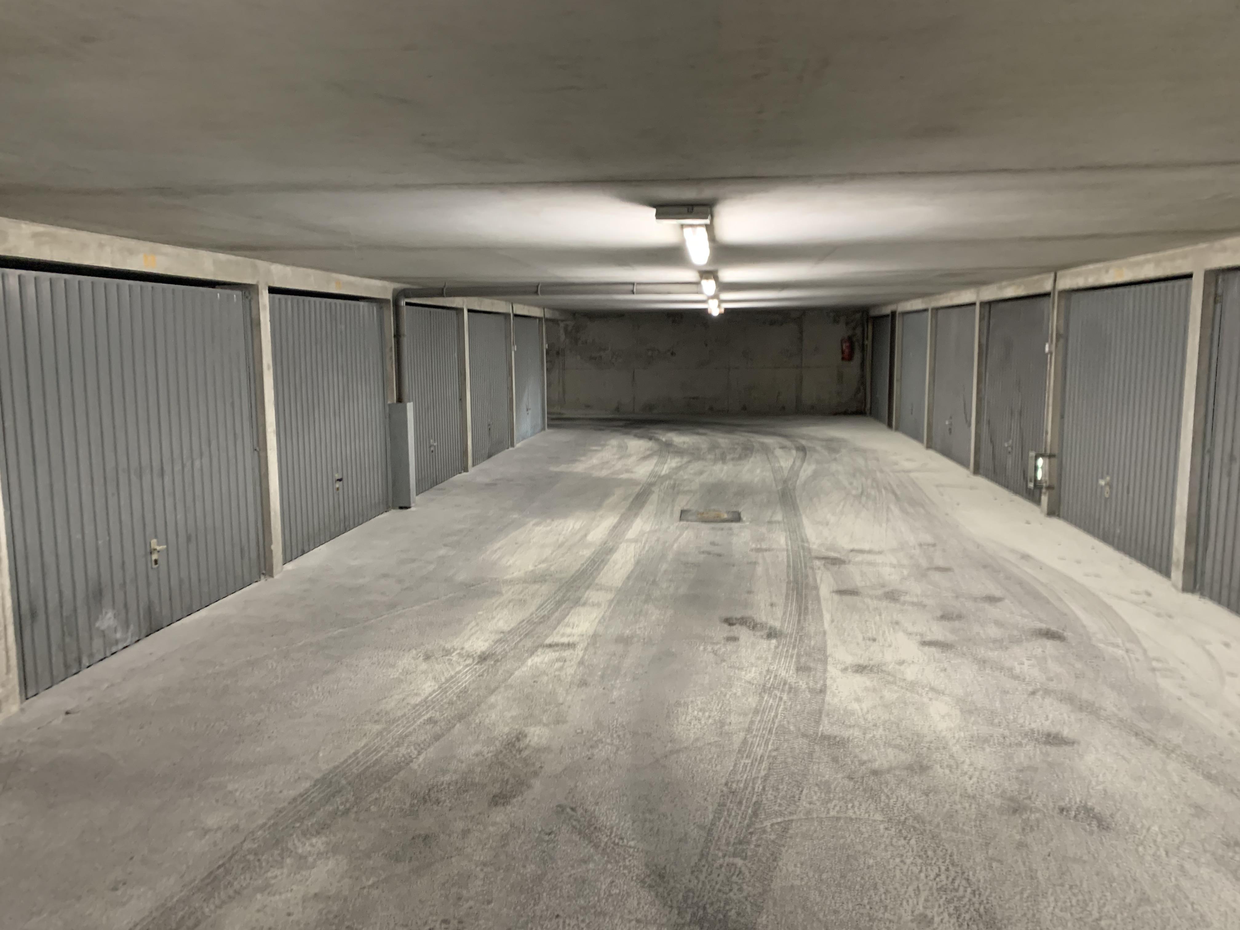 Garage de 12m² à Leysse