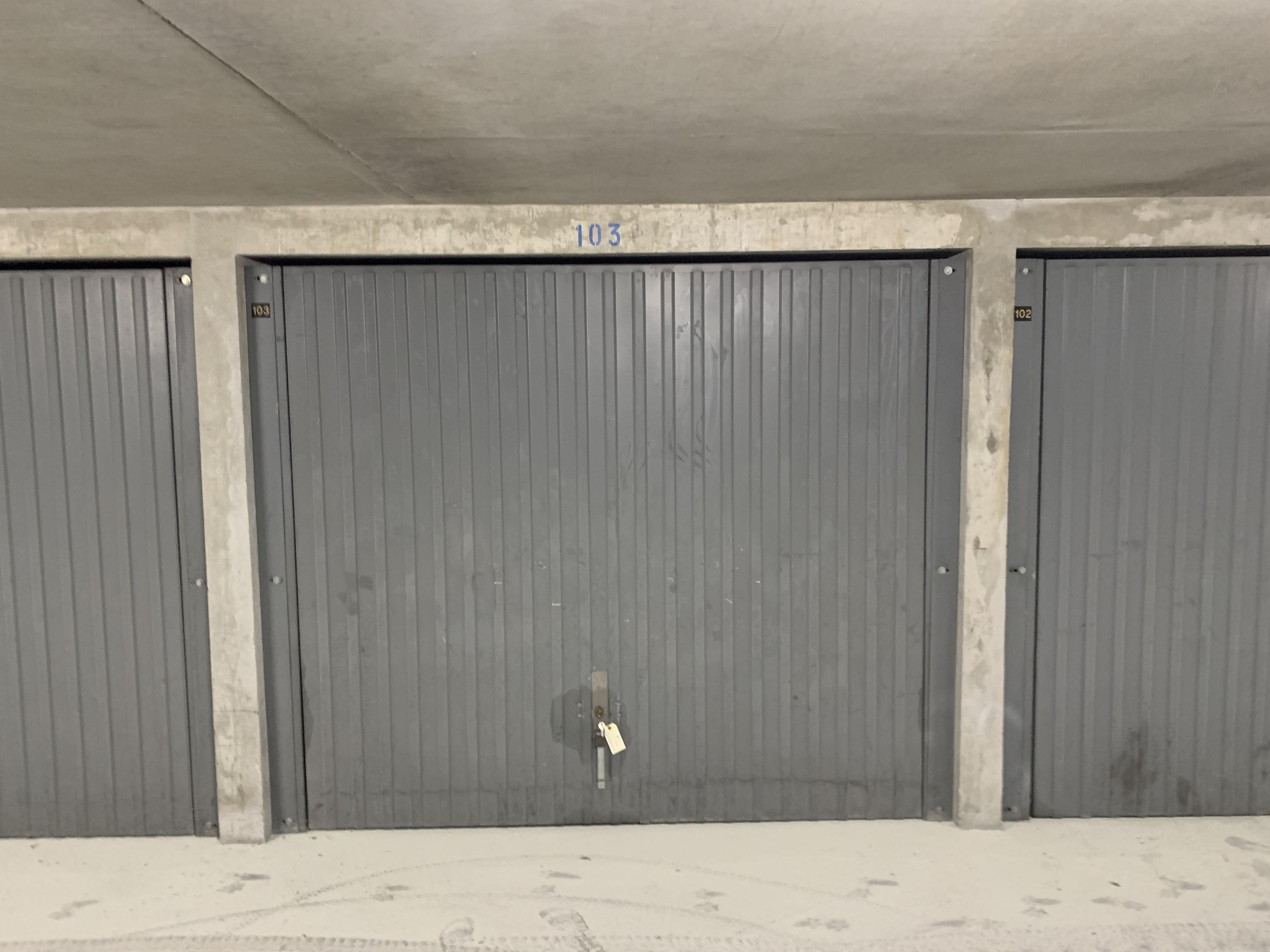 Location Garage de 12m² à Leysse