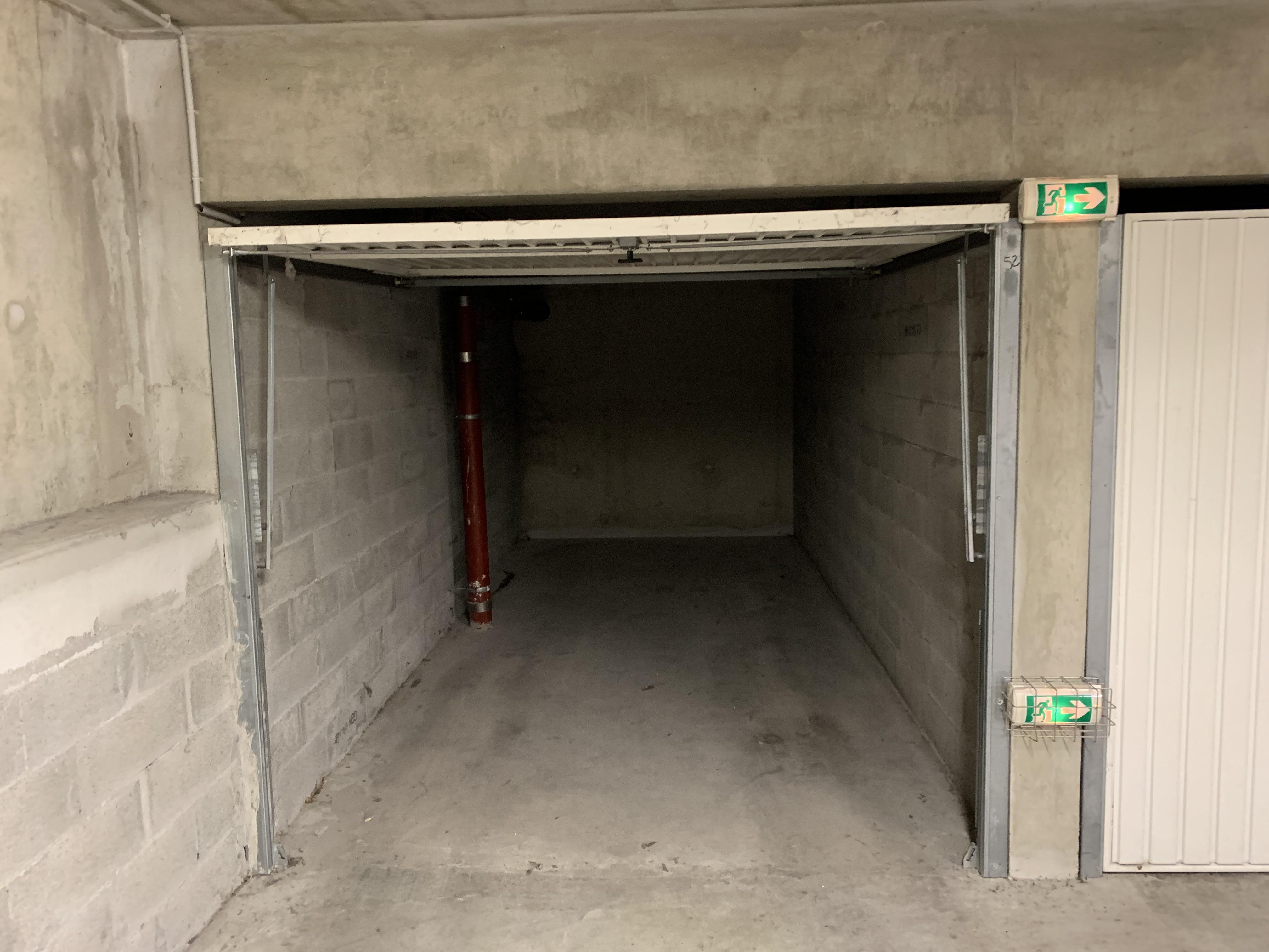 Garage de 13m² à Chambery