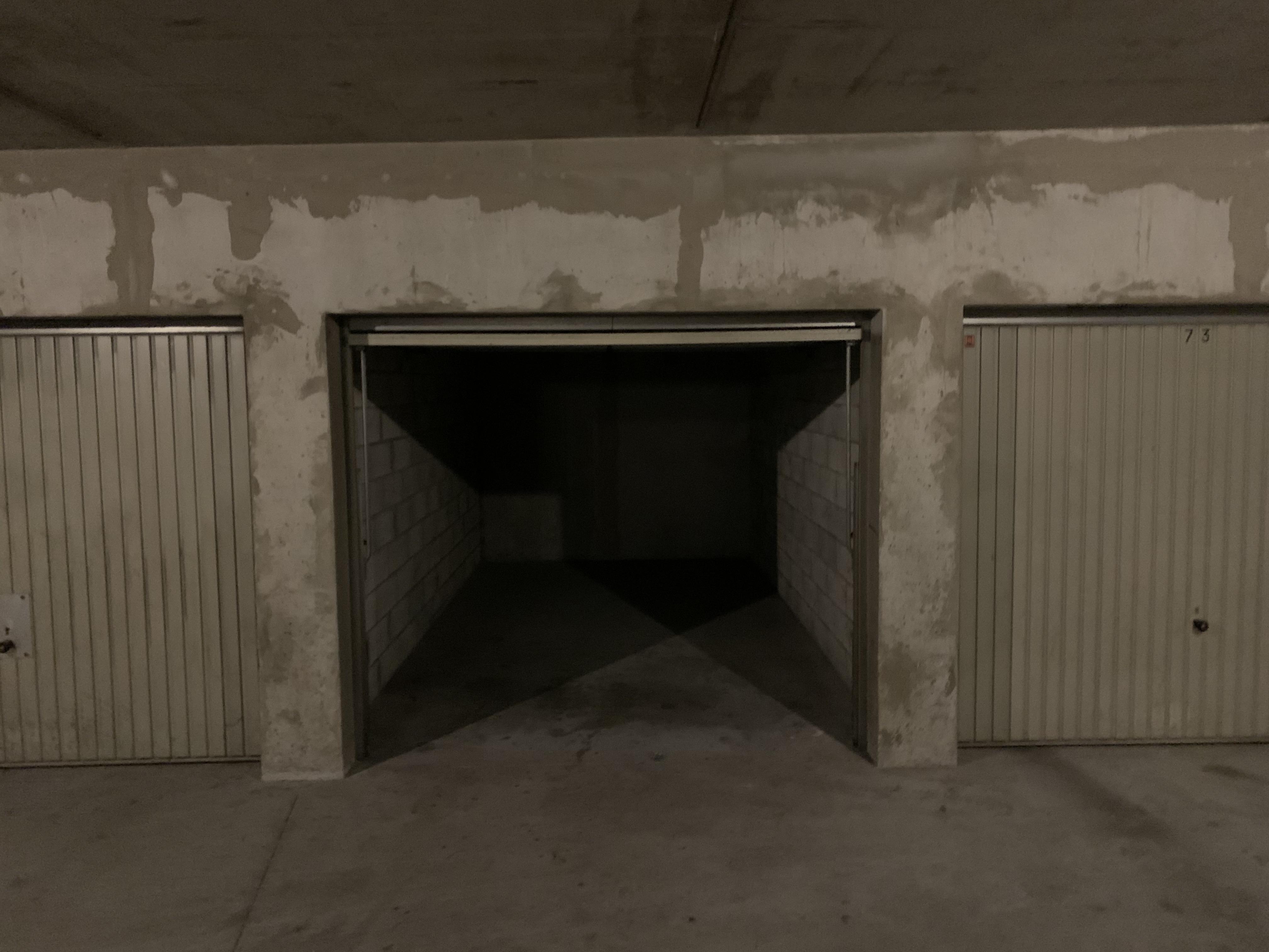 Garage de 13m² à louer