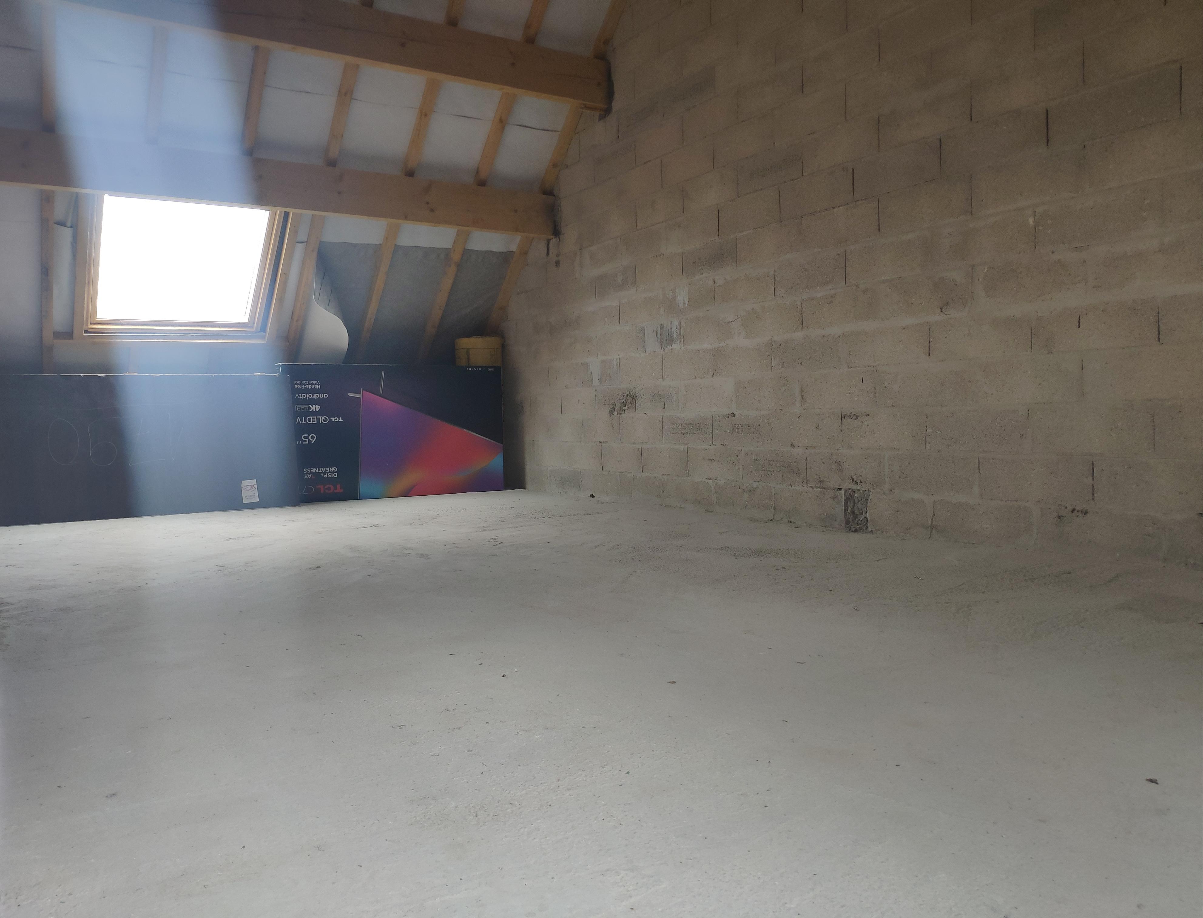 Box sécurisé et spacieux de 44m2