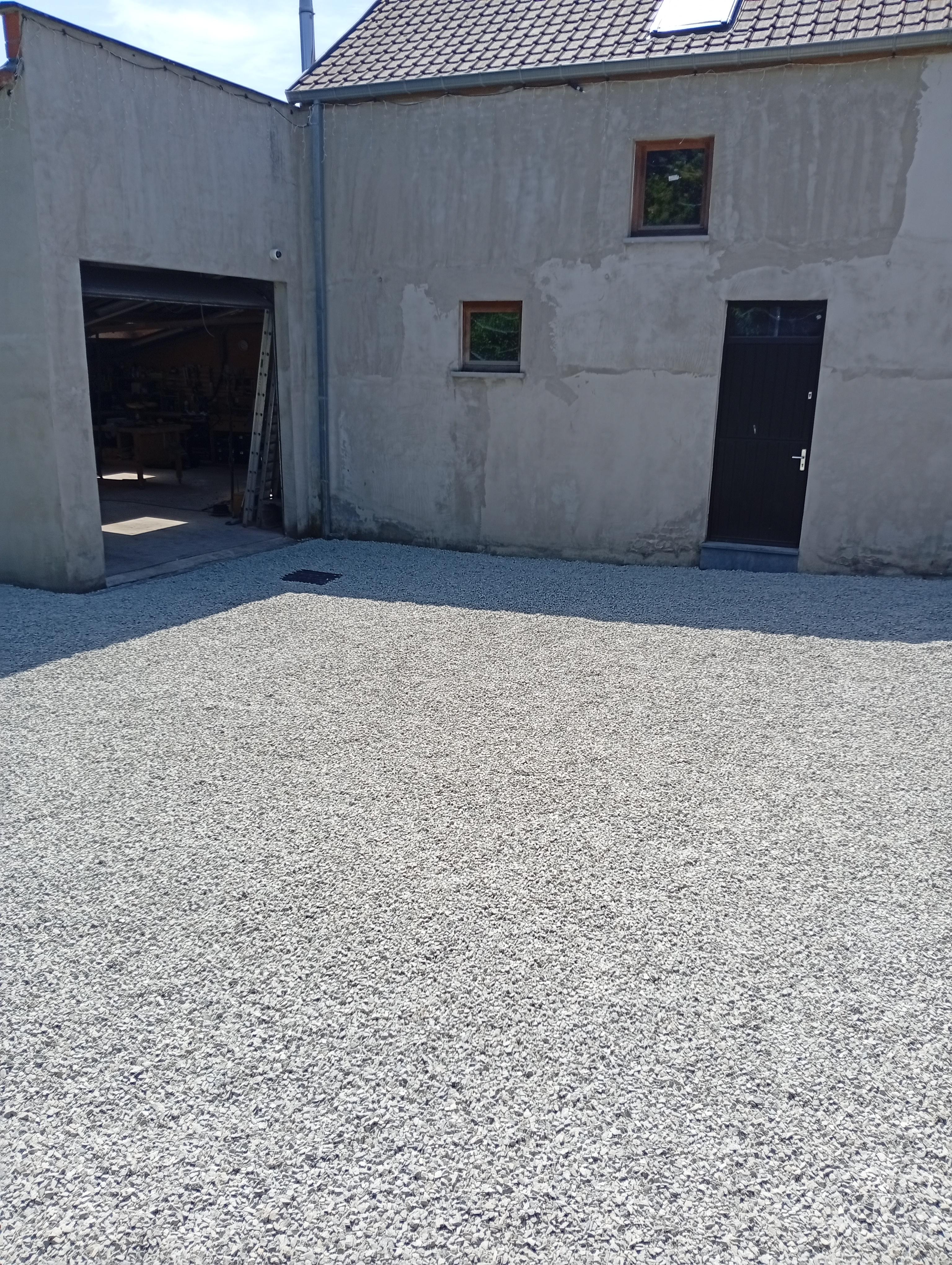 Local costockage lessines de 120m2